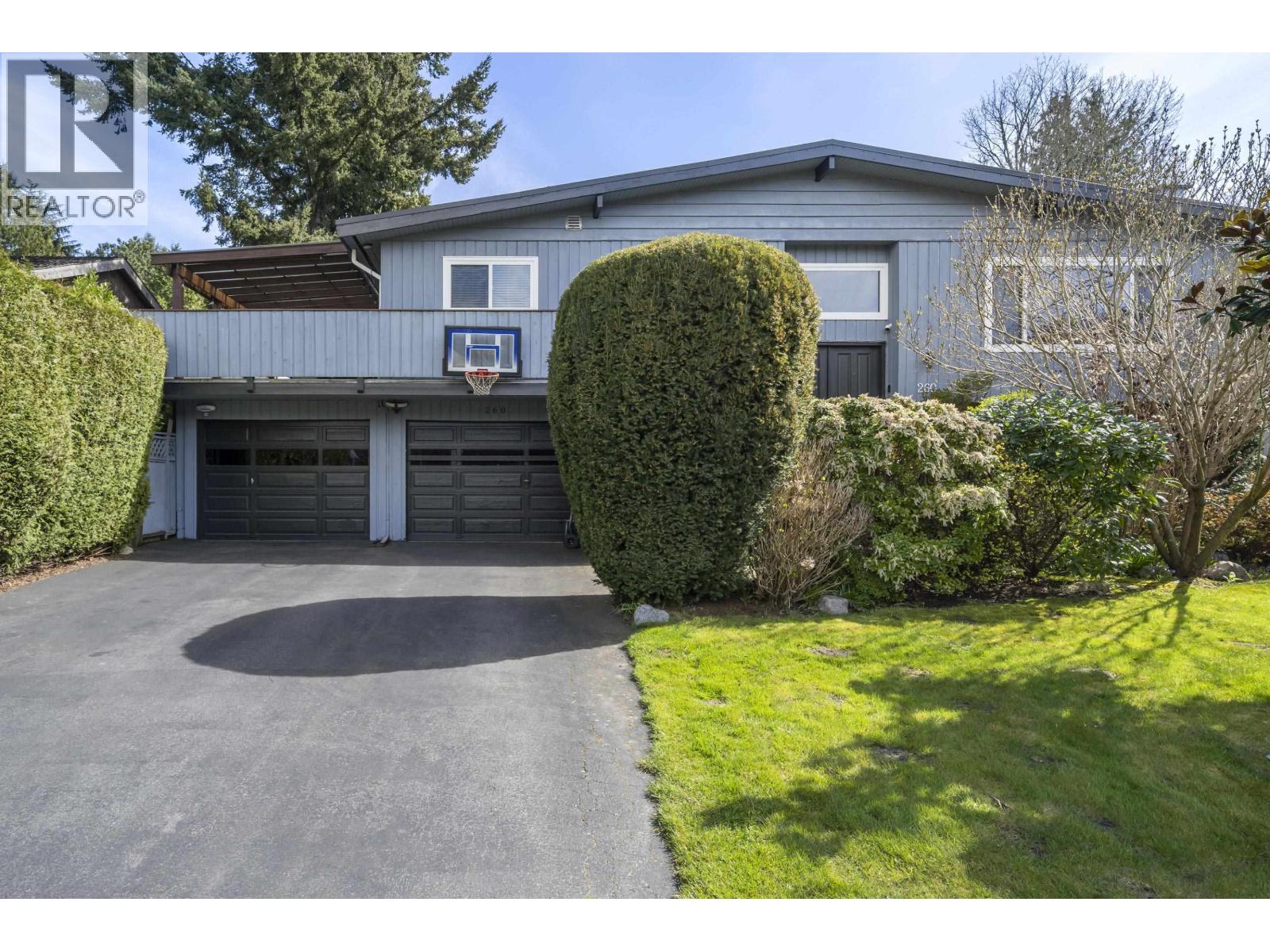 260 54A STREET, Delta, British Columbia