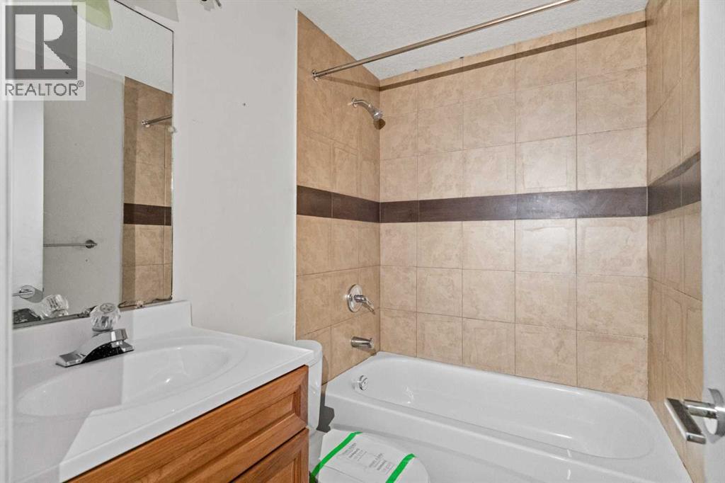 148 Martin Crossing Crescent NE, Calgary, Alberta  T3J 3S9 - Photo 31 - A2297596