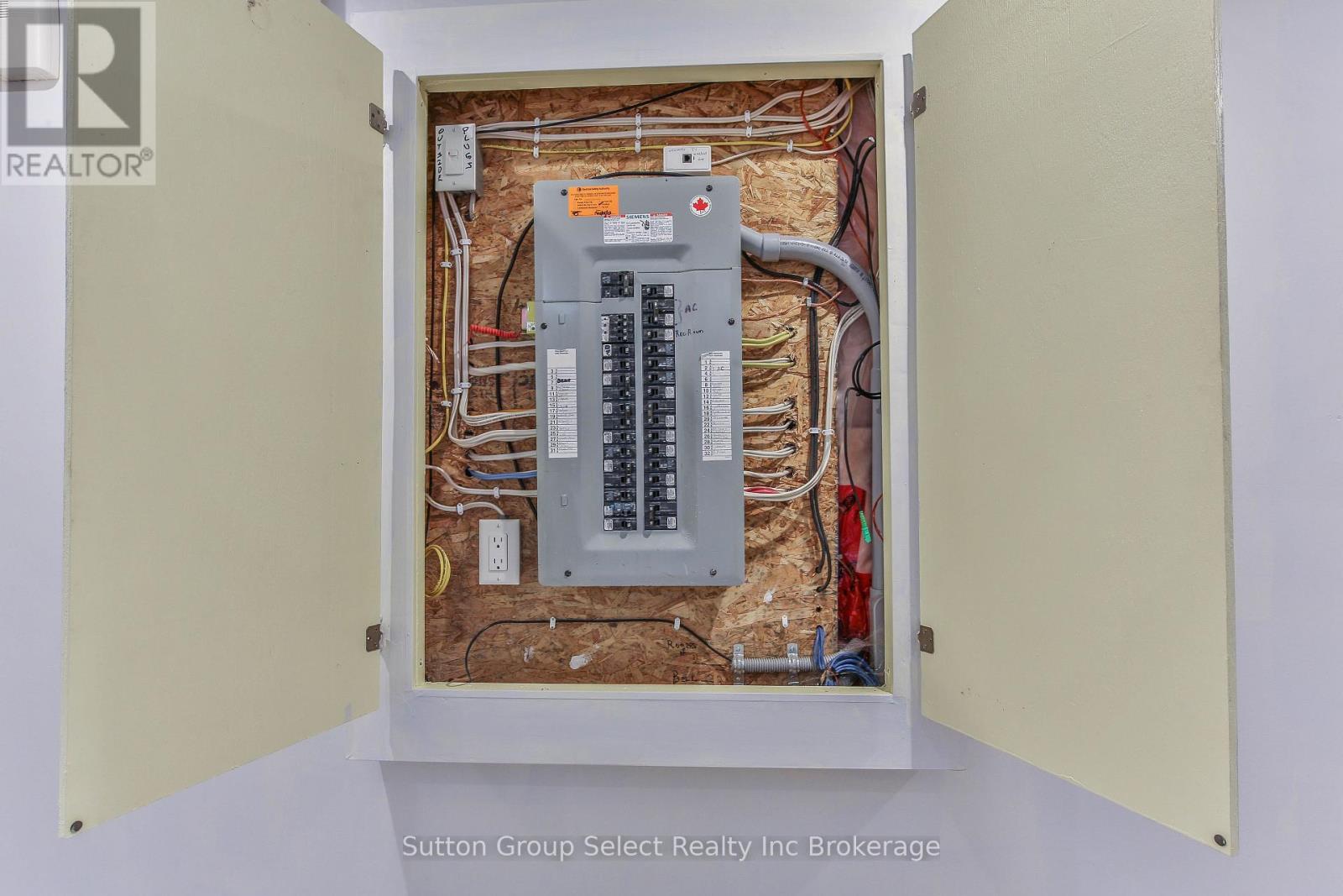 504 Baldwin Crescent, Woodstock, Ontario  N4T 0G6 - Photo 29 - X12951262