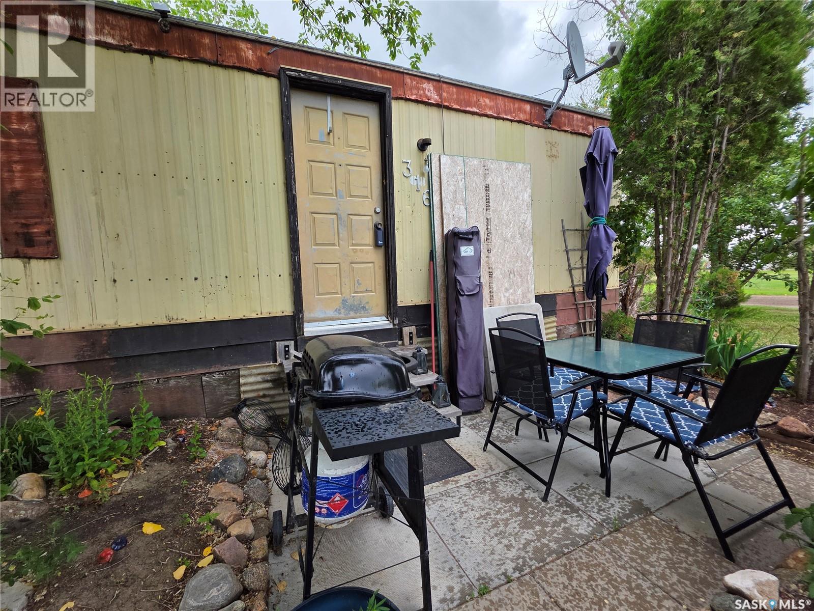 316 Klassen Street, Herbert, Saskatchewan  S0H 2A0 - Photo 19 - SK031971