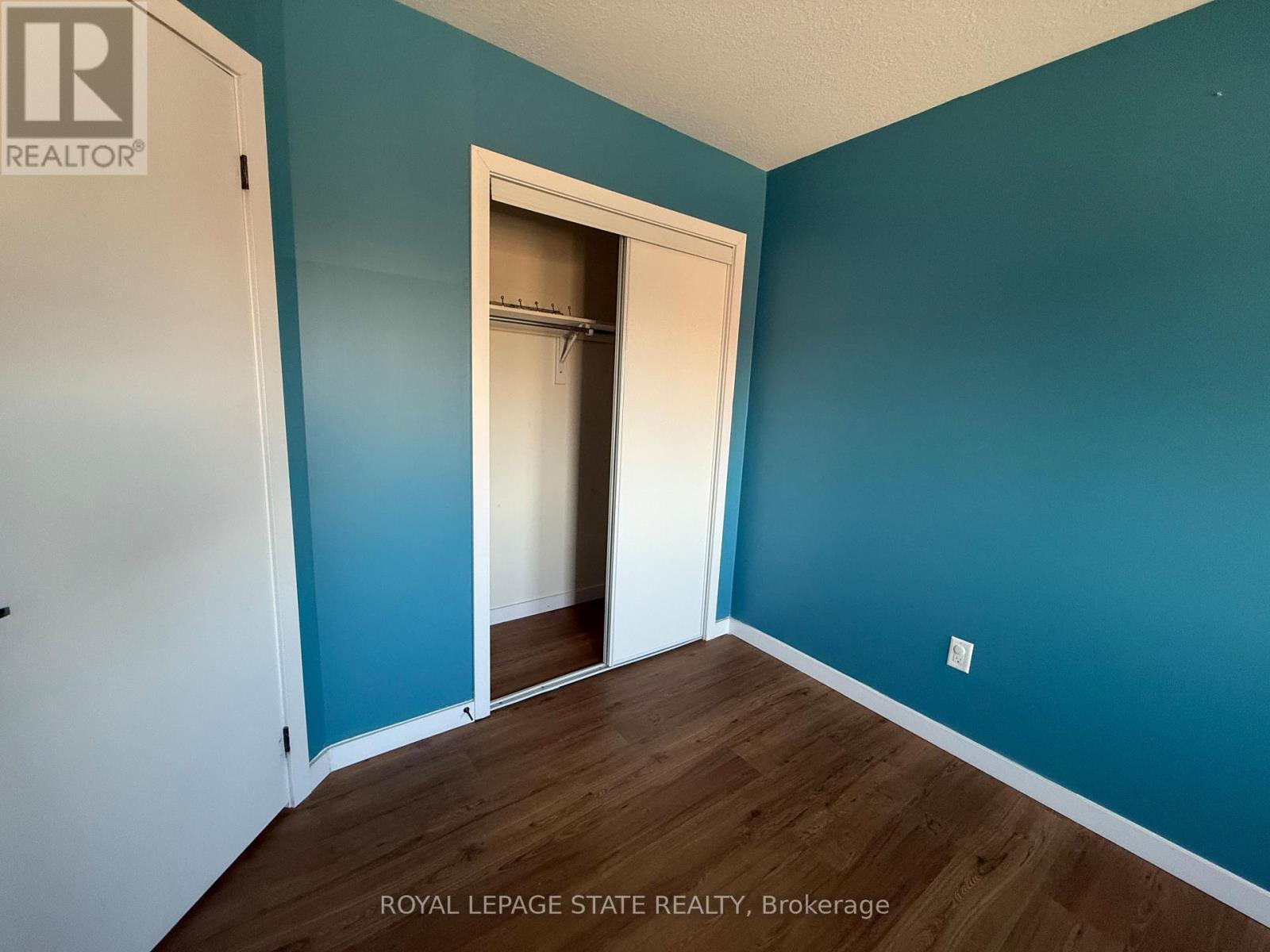 148 Crafter Crescent, Hamilton, Ontario  L8J 0H8 - Photo 12 - X12952812