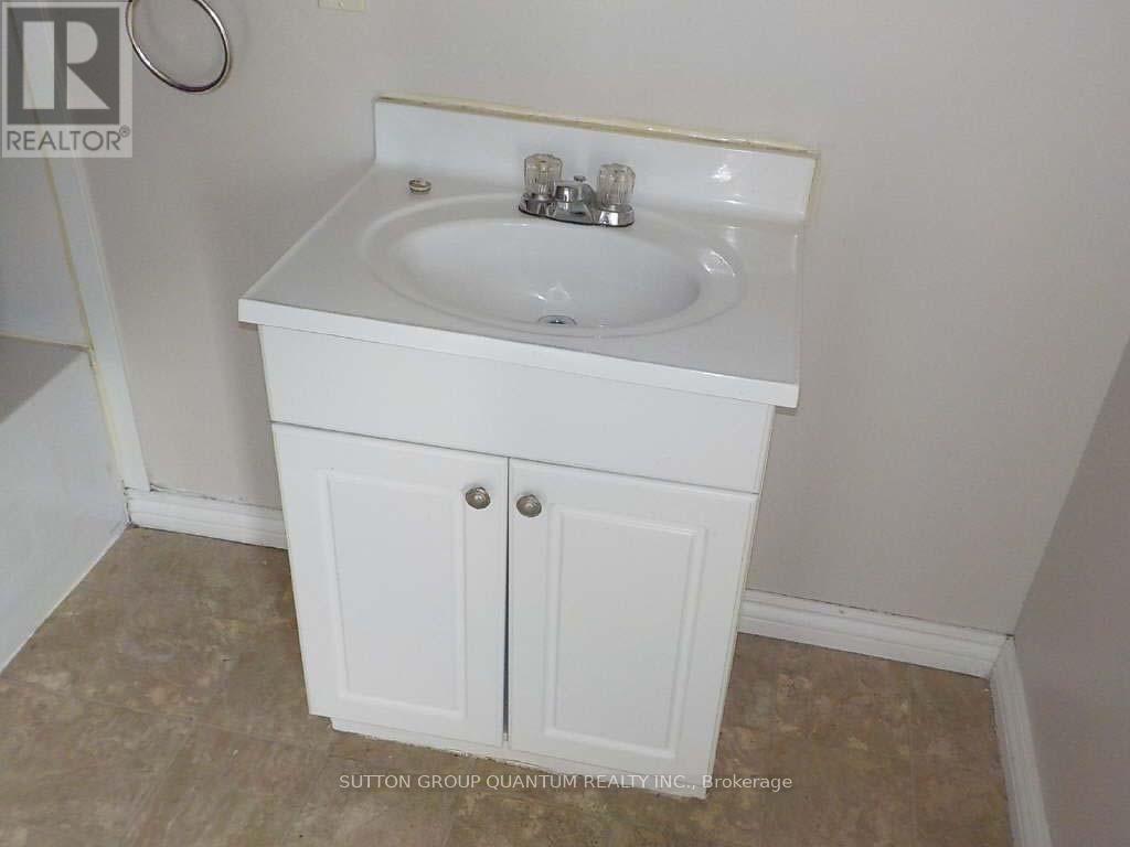 60 & 62 Everett Street, Belleville, Ontario  K8P 3K3 - Photo 17 - X12952824