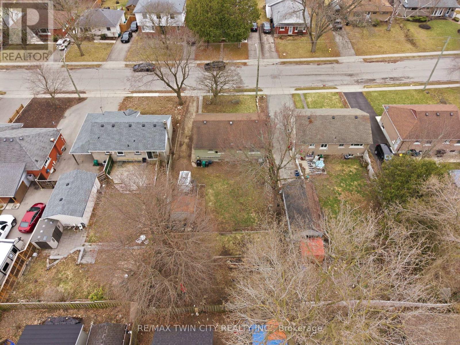 82 Glenview Avenue, Cambridge, Ontario  N1R 2W2 - Photo 26 - X12952836