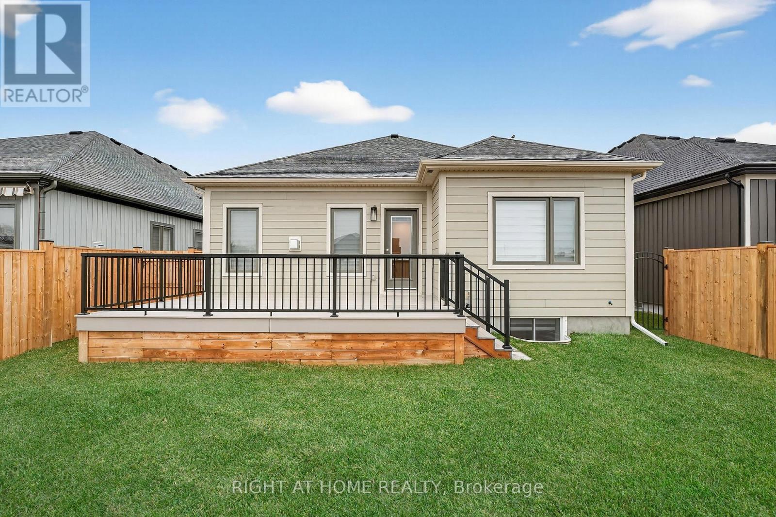 91 Homestead Drive, Niagara-On-The-Lake, Ontario  L0S 1J0 - Photo 36 - X12952854