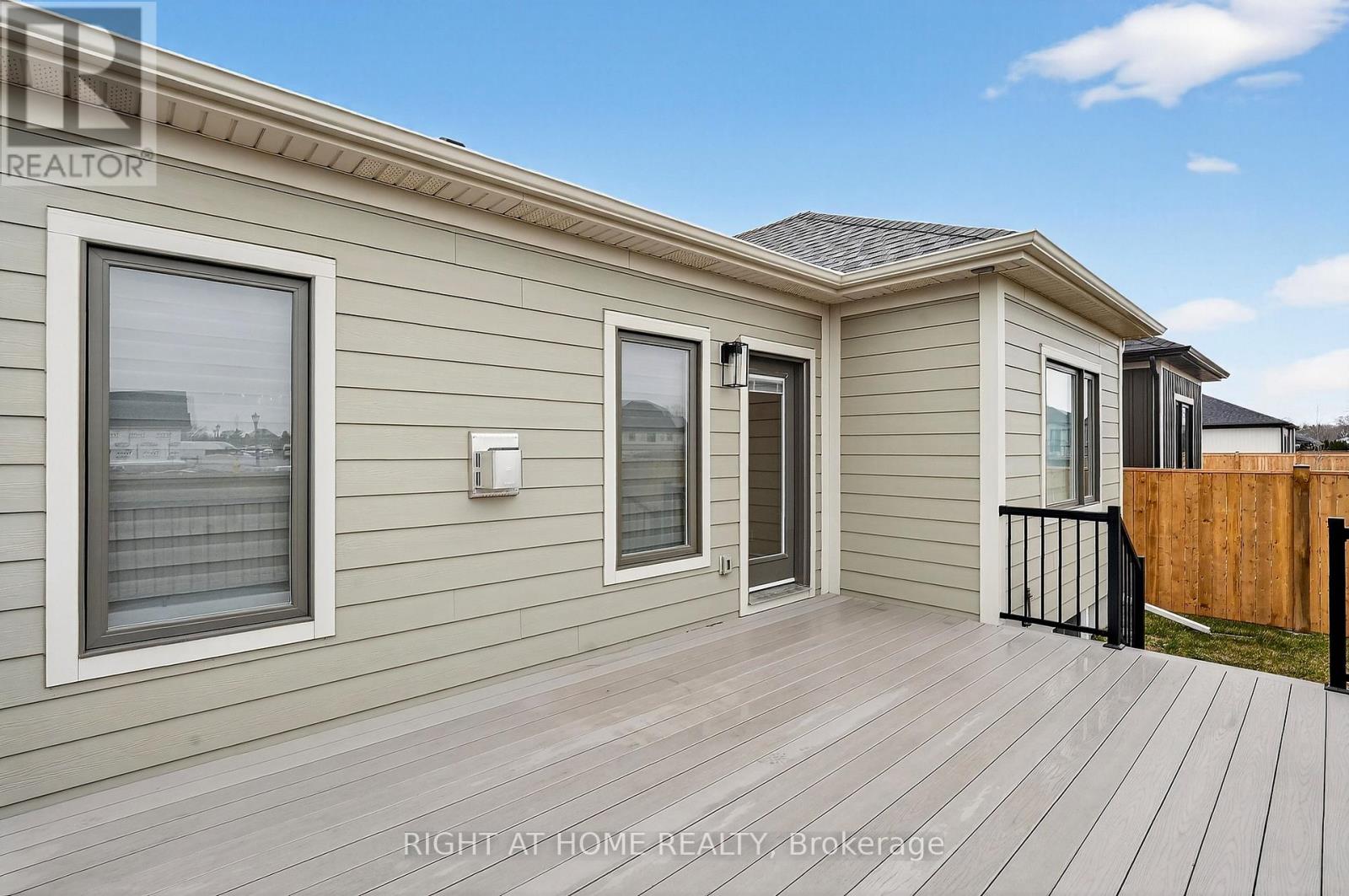 91 Homestead Drive, Niagara-On-The-Lake, Ontario  L0S 1J0 - Photo 38 - X12952854