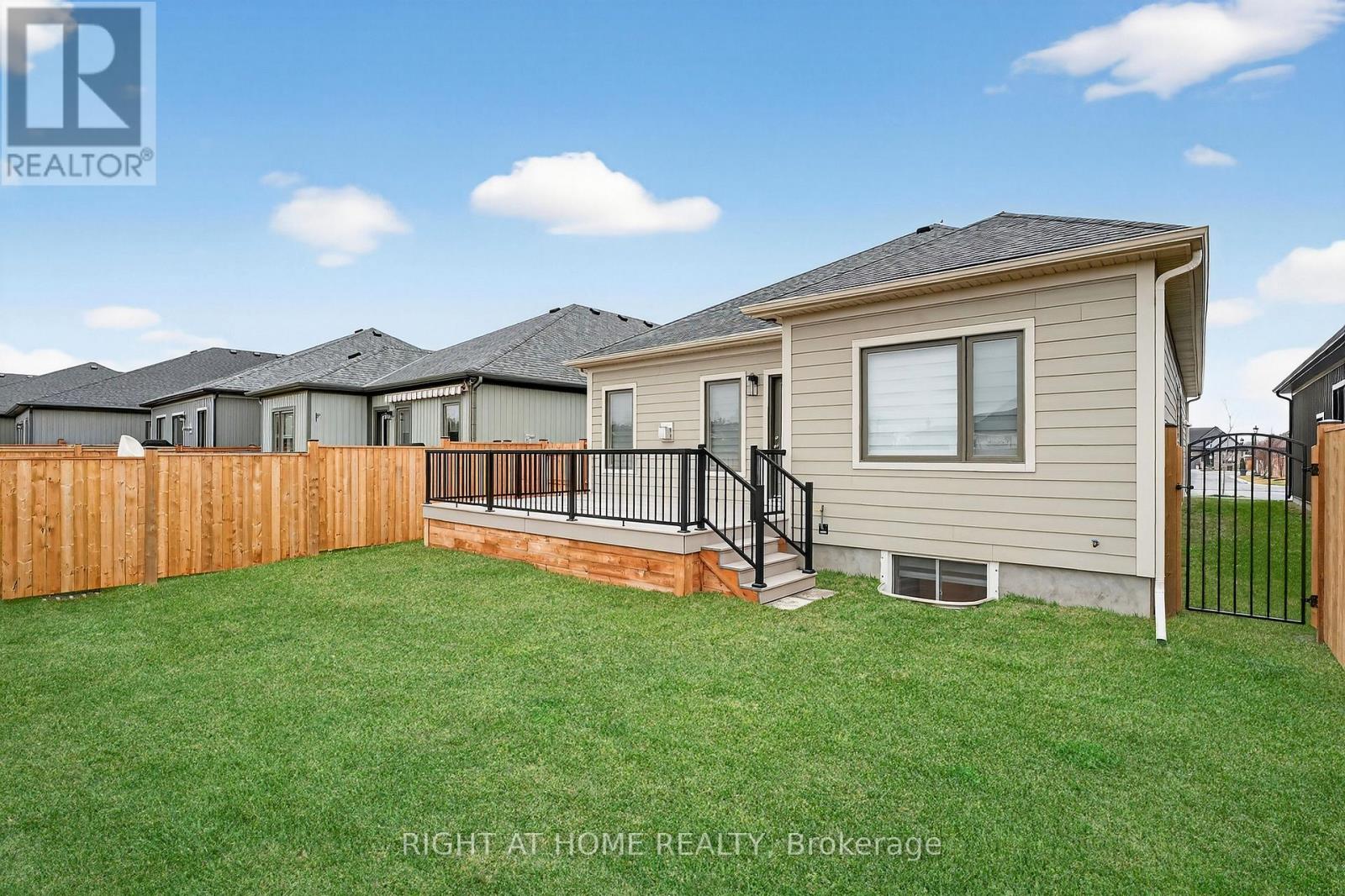 91 Homestead Drive, Niagara-On-The-Lake, Ontario  L0S 1J0 - Photo 42 - X12952854