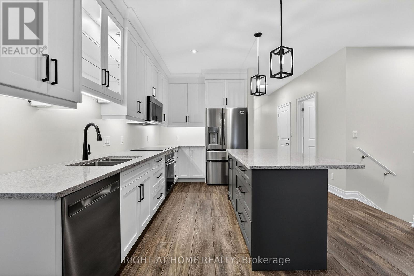 91 Homestead Drive, Niagara-On-The-Lake, Ontario  L0S 1J0 - Photo 5 - X12952854