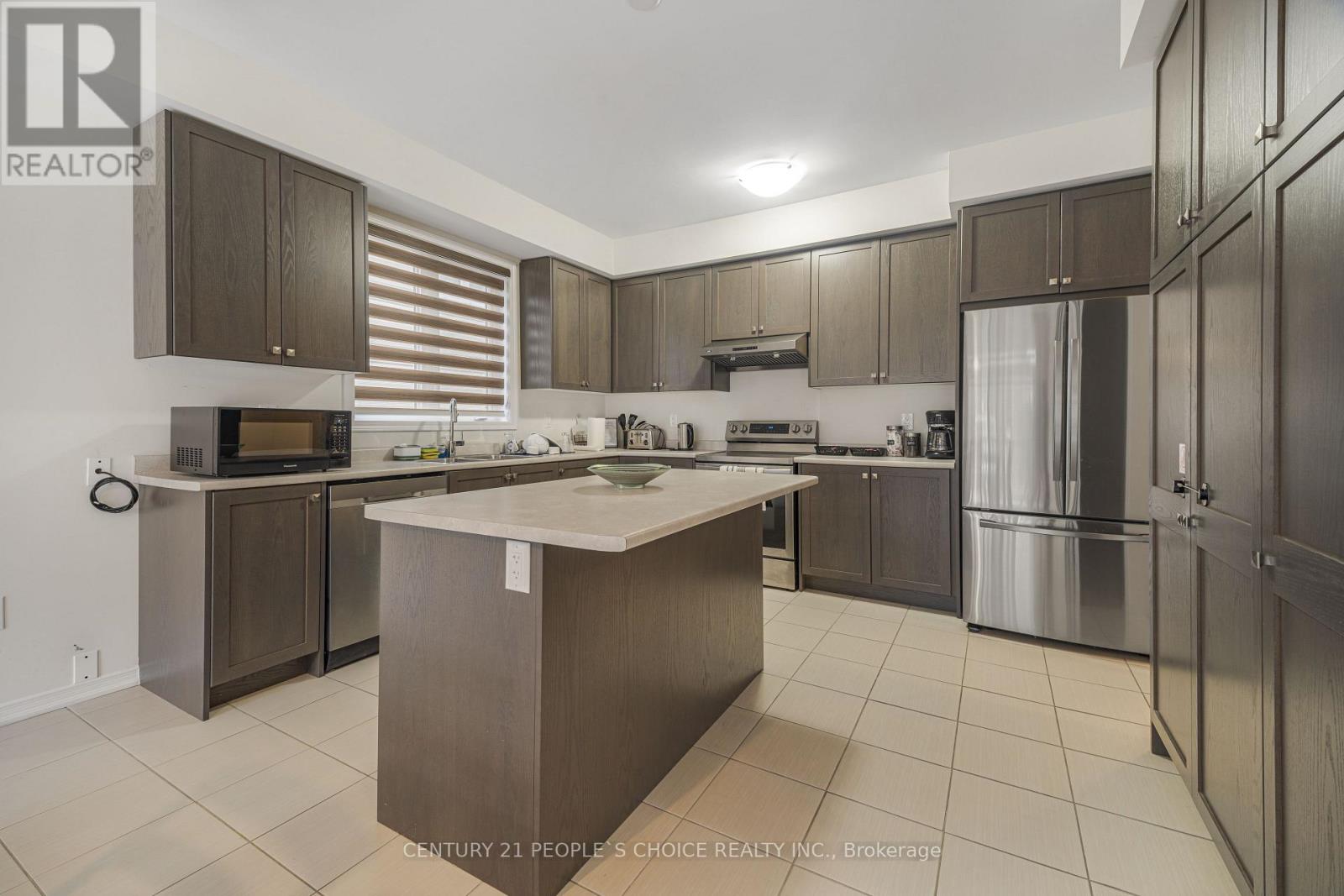 3 Sara Drive, Thorold, Ontario  L3B 0G2 - Photo 17 - X12952914