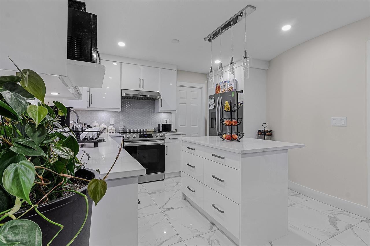 32144 Ashcroft Drive, Abbotsford, British Columbia  V2T 5C7 - Photo 5 - R3106575