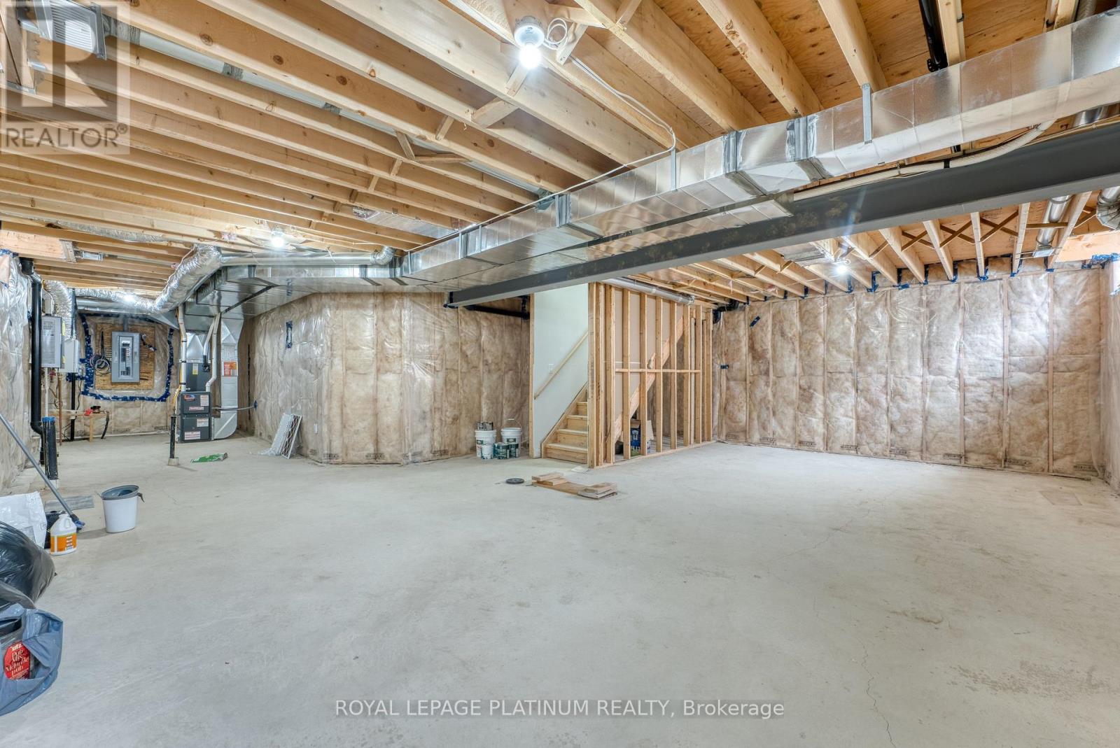 4277 John Ross Court, Windsor, Ontario  N8W 0B5 - Photo 30 - X12952942