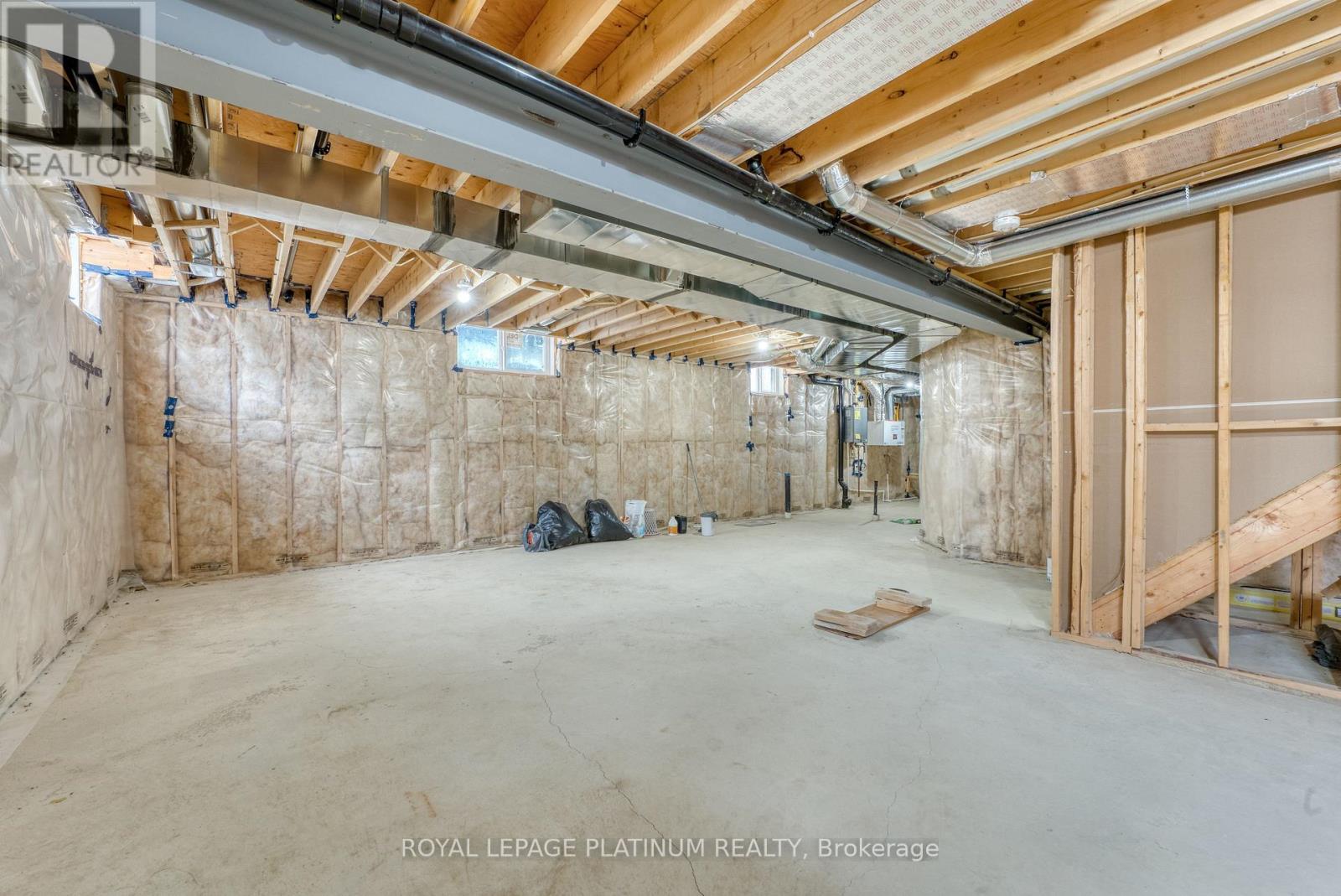 4277 John Ross Court, Windsor, Ontario  N8W 0B5 - Photo 31 - X12952942