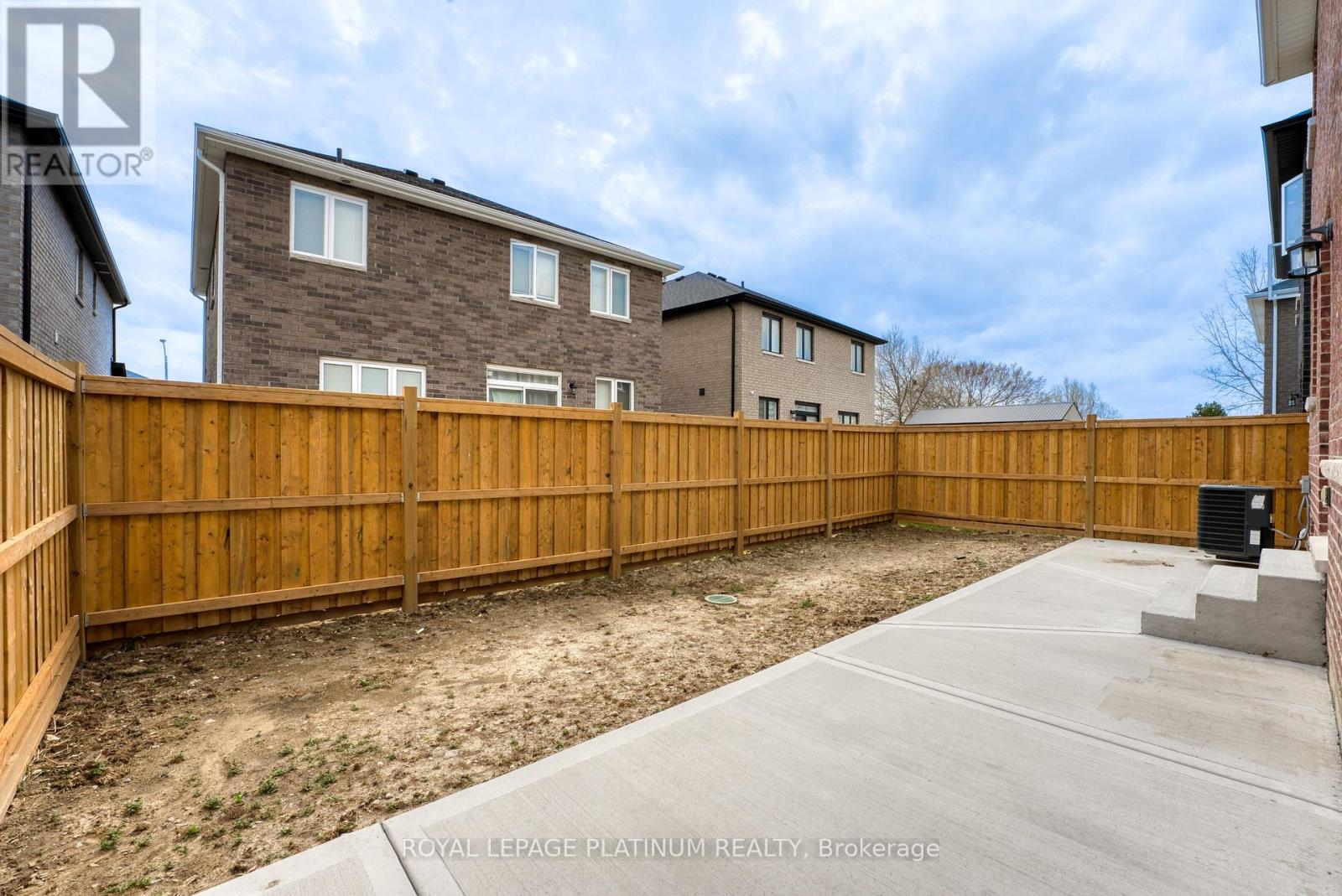 4277 John Ross Court, Windsor, Ontario  N8W 0B5 - Photo 33 - X12952942