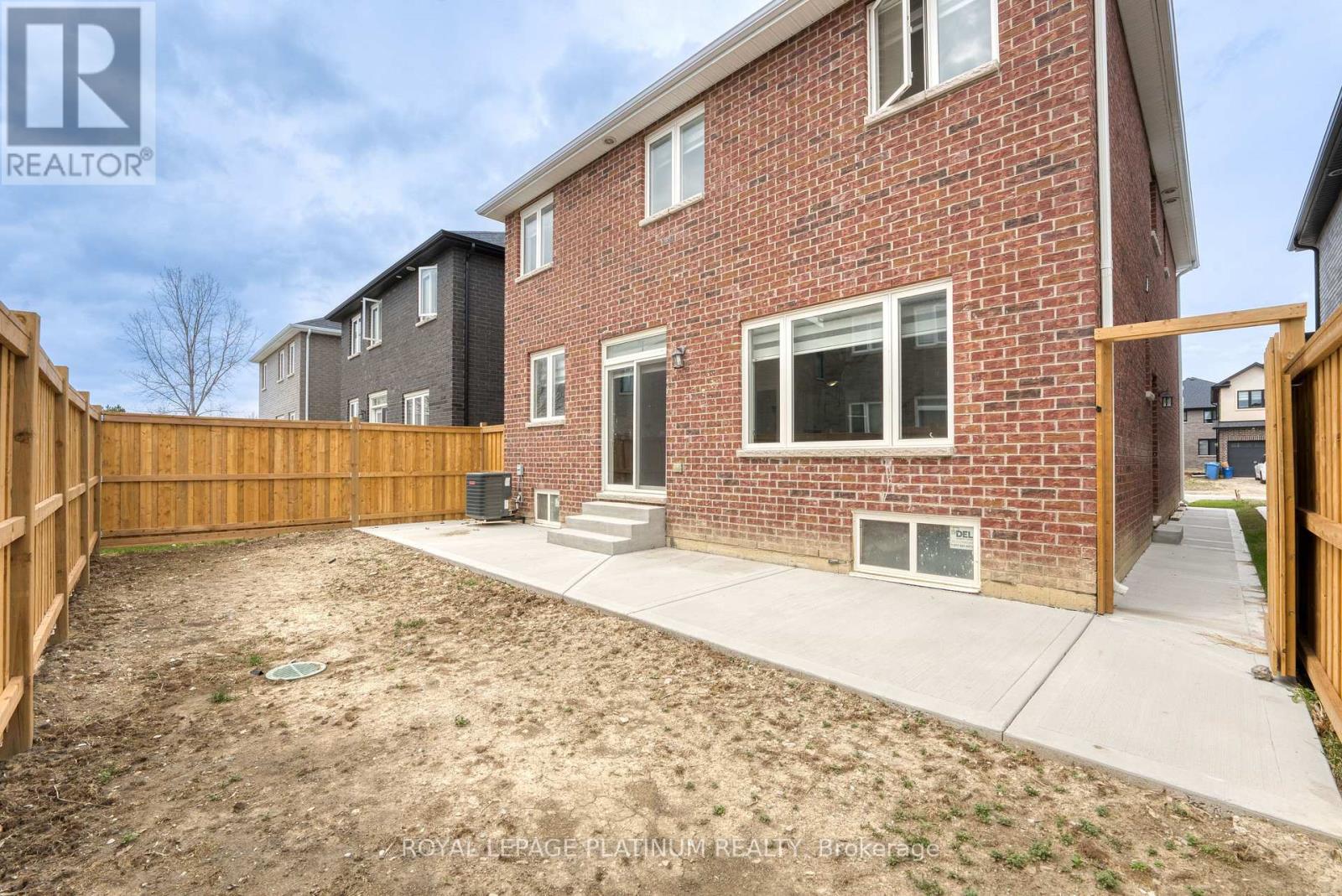4277 John Ross Court, Windsor, Ontario  N8W 0B5 - Photo 34 - X12952942