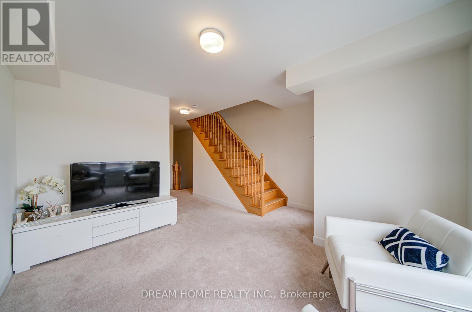 2190 Donald Cousens Parkway, Markham, Ontario  L6B 1P1 - Photo 14 - N12948920