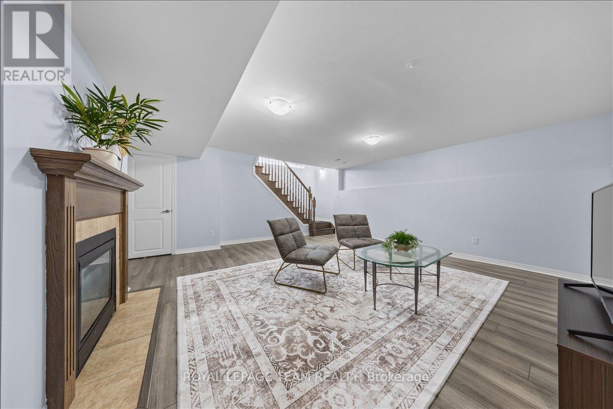 333 Tulum Crescent, Ottawa, Ontario  K2S 0V9 - Photo 25 - X12951950