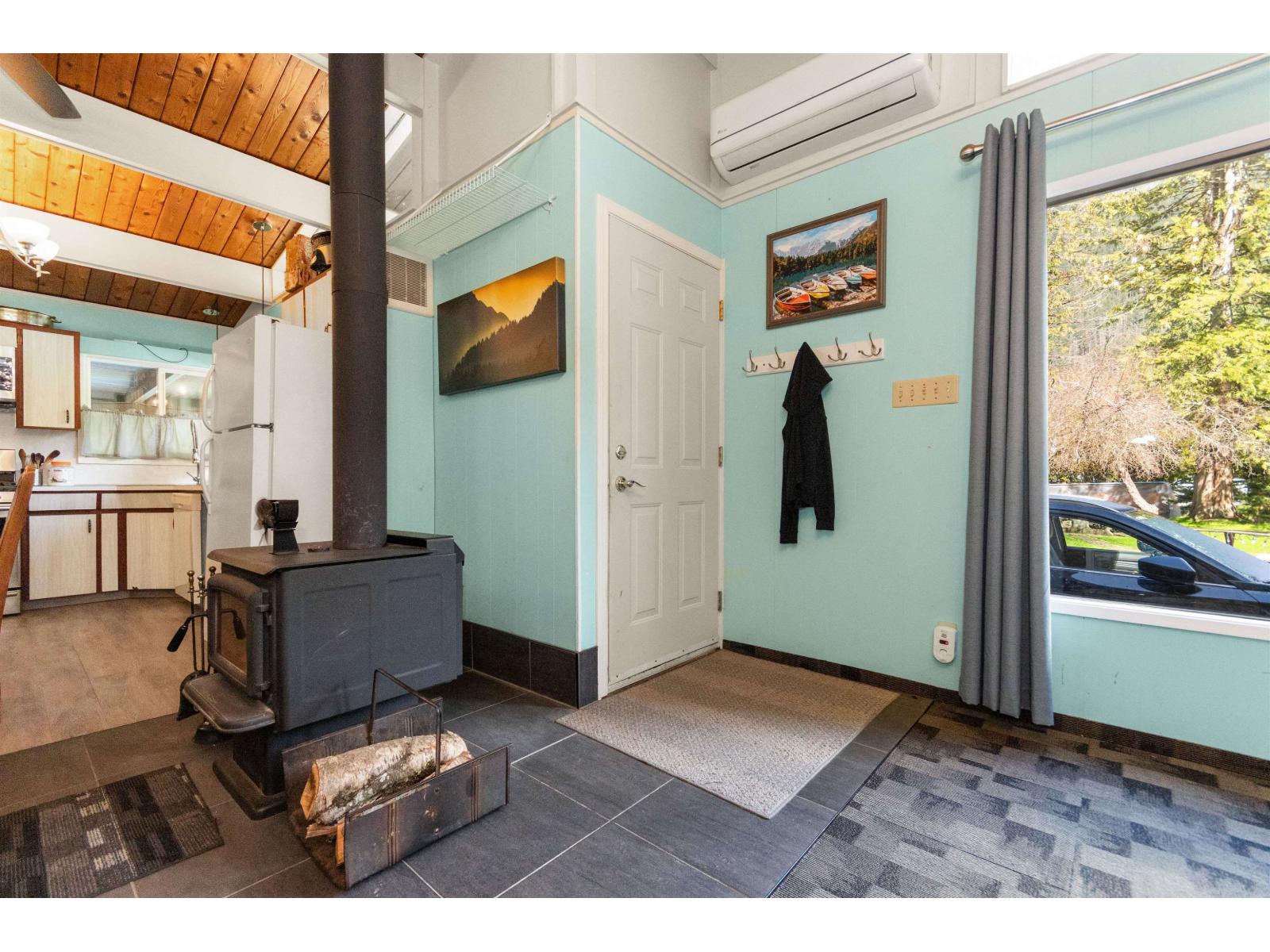 66602 Summer Road, Kawkawa Lake, Hope, British Columbia  V0X 1L1 - Photo 15 - R3106442