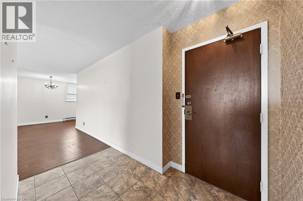 1415 Ghent Avenue Unit# 506, Burlington, Ontario  L7S 1X4 - Photo 6 - 40811590