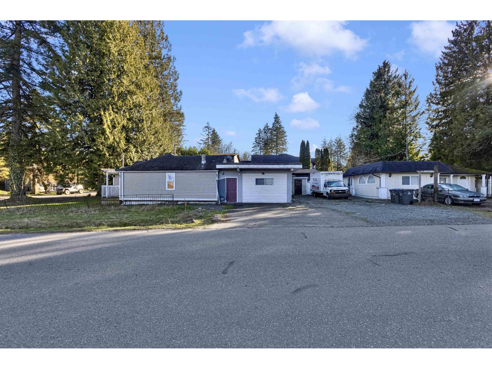 11111 Caledonia Drive, Surrey, British Columbia  V3R 3N4 - Photo 19 - R3092332