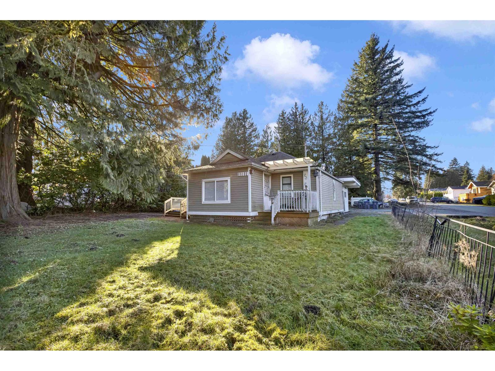 11111 Caledonia Drive, Surrey, British Columbia  V3R 3N4 - Photo 23 - R3092332