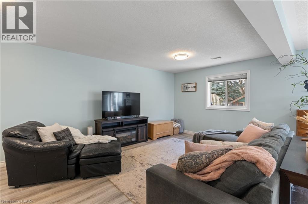 28 Gemmell Court, Stratford, Ontario  N5A 7W9 - Photo 34 - 40813772