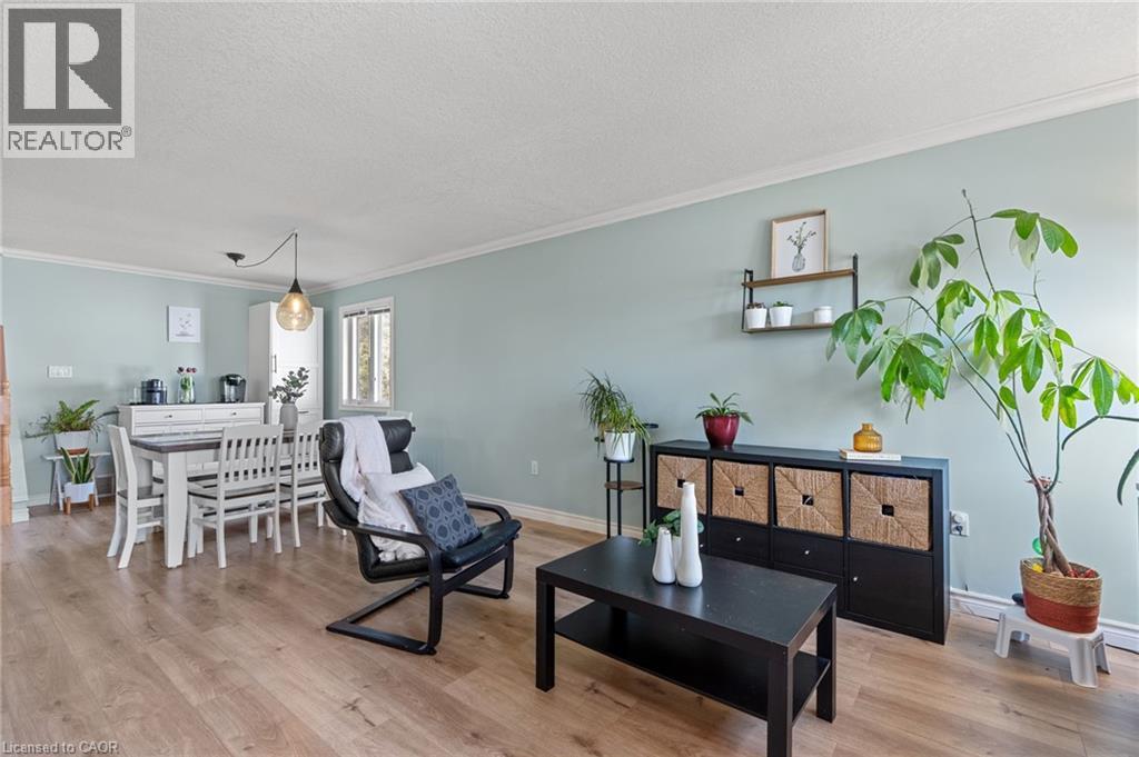 28 Gemmell Court, Stratford, Ontario  N5A 7W9 - Photo 9 - 40813772