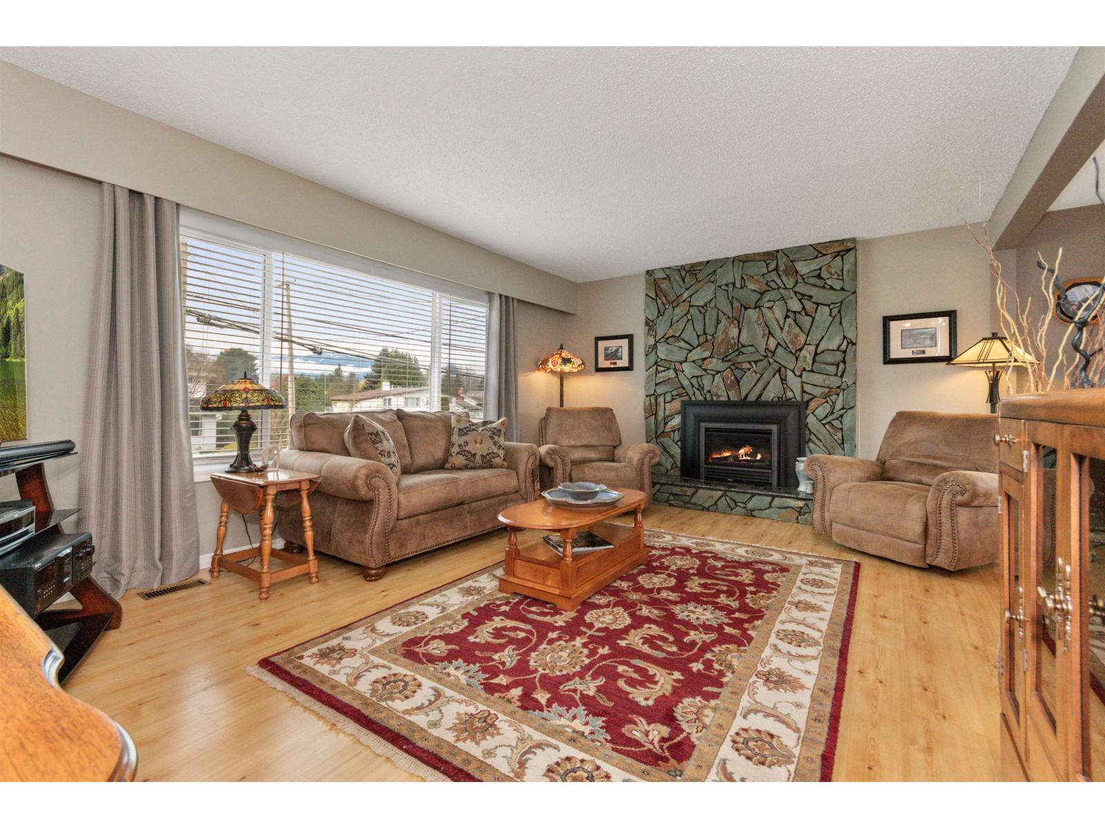 46052 Higginson Road, Sardis South, Chilliwack, British Columbia  V2R 2A9 - Photo 3 - R3106480