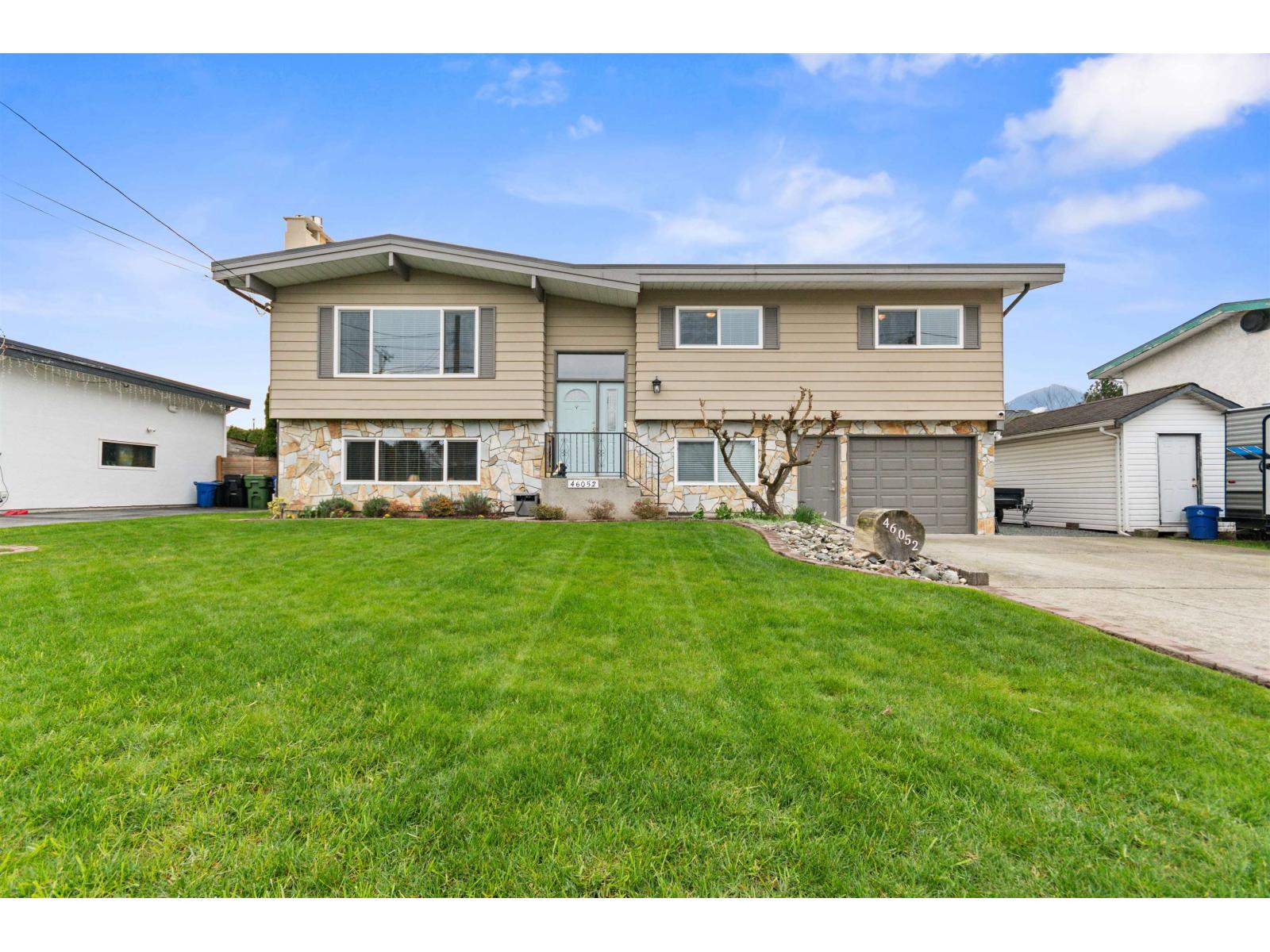 46052 Higginson Road, Sardis South, Chilliwack, British Columbia  V2R 2A9 - Photo 1 - R3106480