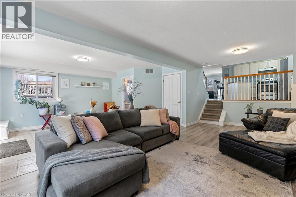 28 Gemmell Court, Stratford, Ontario  N5A 7W9 - Photo 40 - 40813772