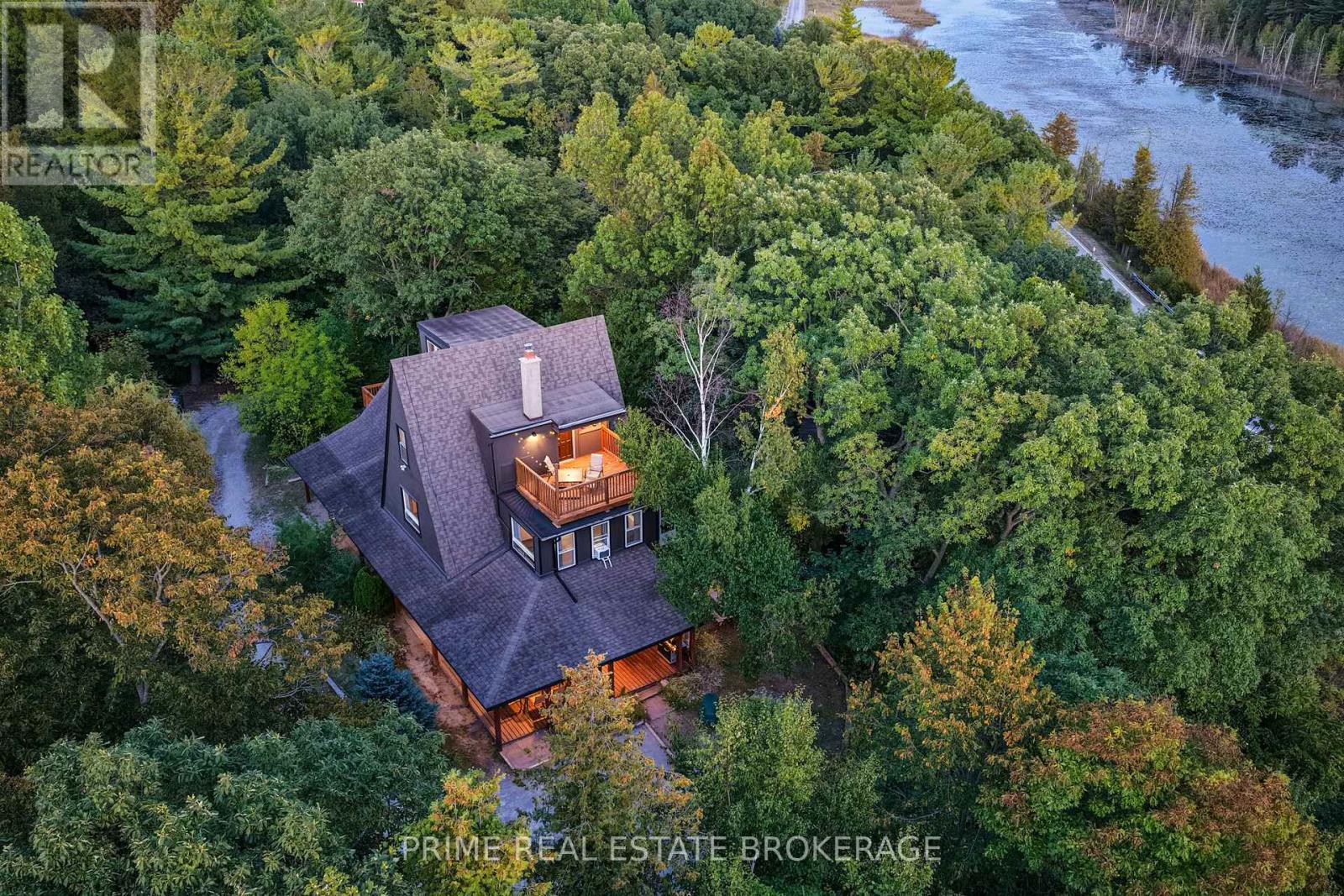 7166 Outer Drive, Lambton Shores, Ontario  N0M 2L0 - Photo 48 - X12953012