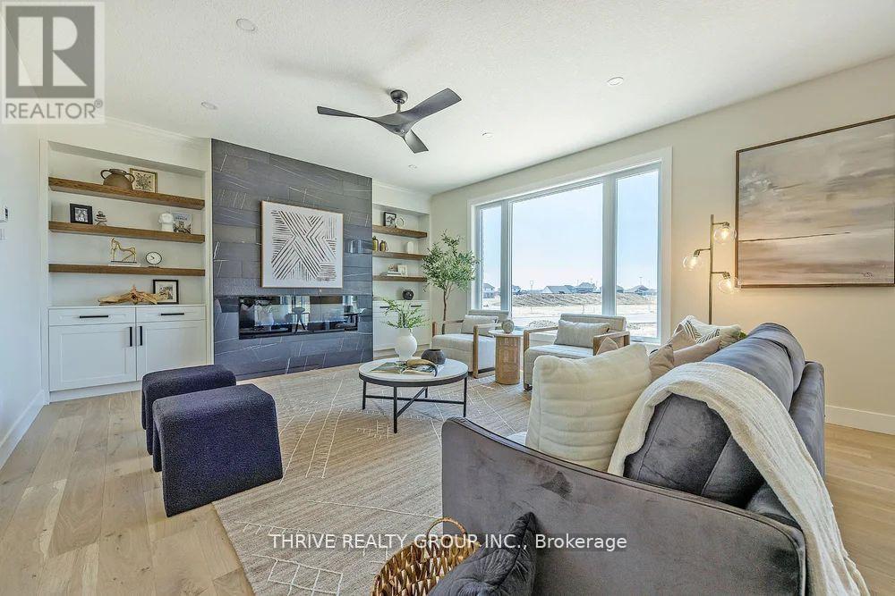 870 Lunar Drive, London North, Ontario  N6G 3X9 - Photo 4 - X12953058