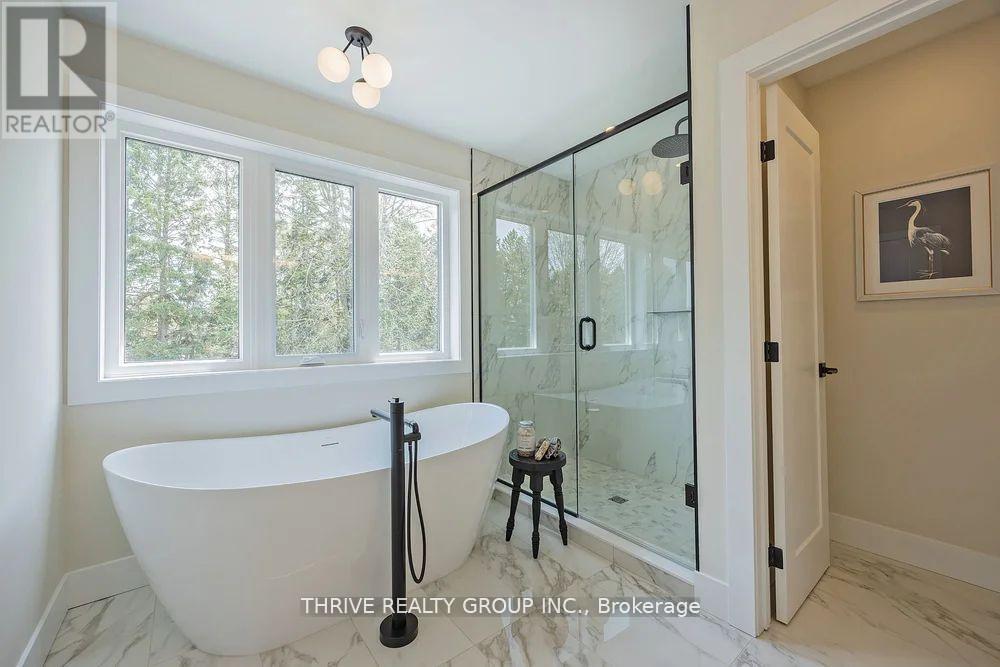 870 Lunar Drive, London North, Ontario  N6G 3X9 - Photo 5 - X12953058