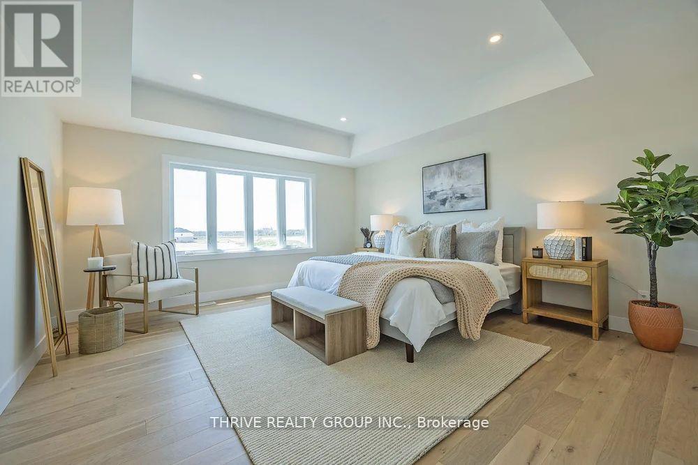 870 Lunar Drive, London North, Ontario  N6G 3X9 - Photo 9 - X12953058