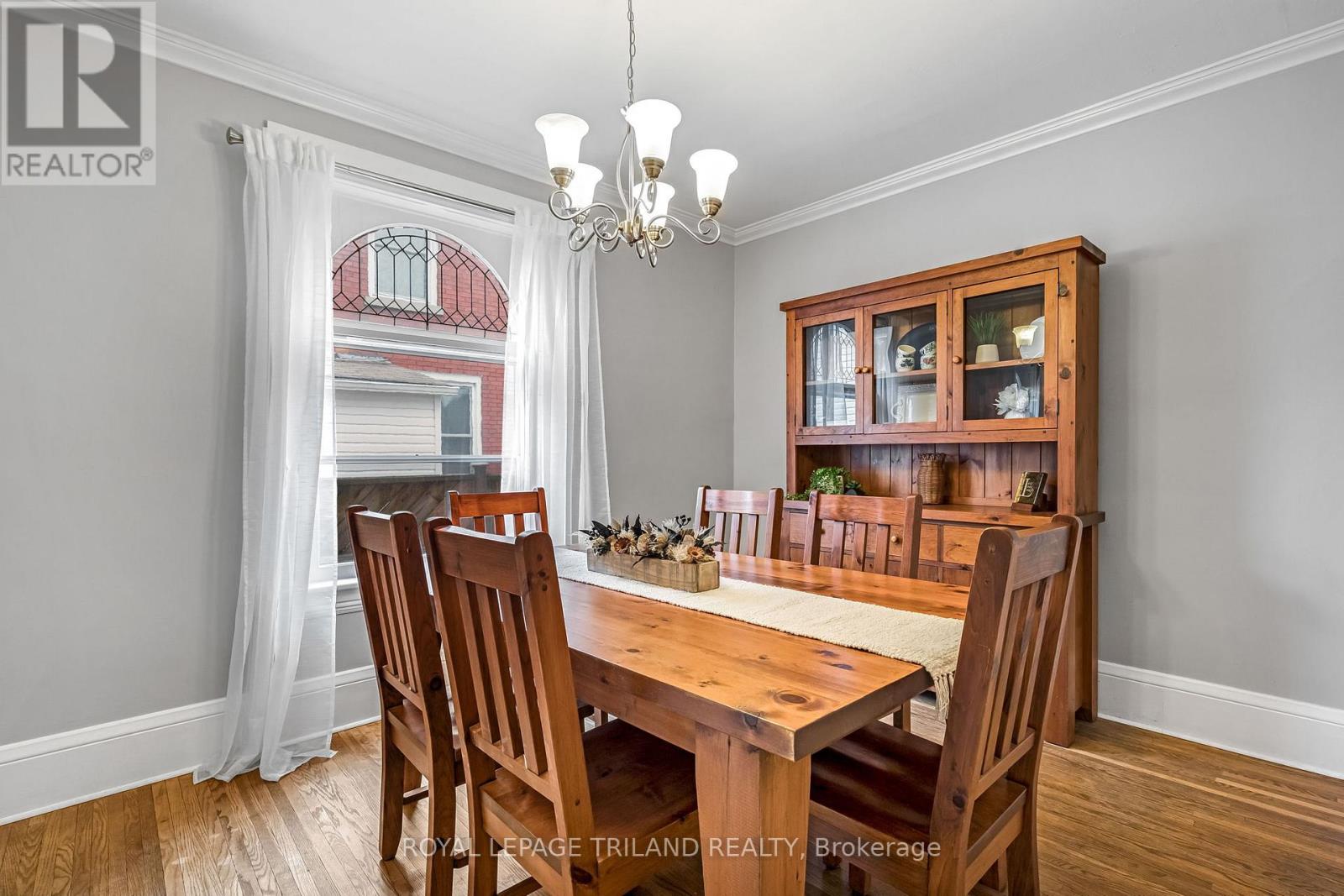 75 Chester Street, St. Thomas, Ontario  N5R 1V7 - Photo 16 - X12953070