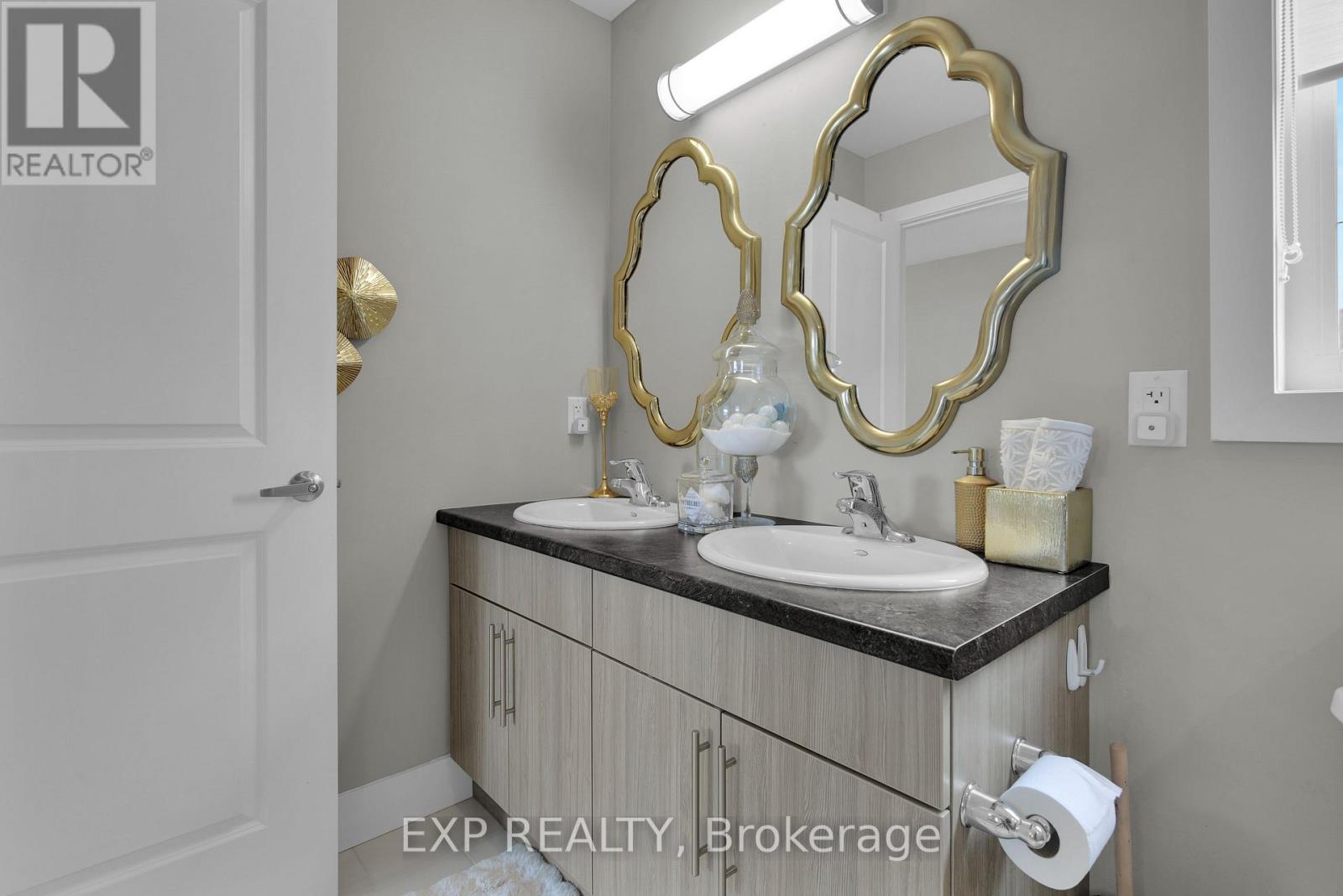 349 Edgevalley Road, London East, Ontario  N5V 0C3 - Photo 29 - X12953074