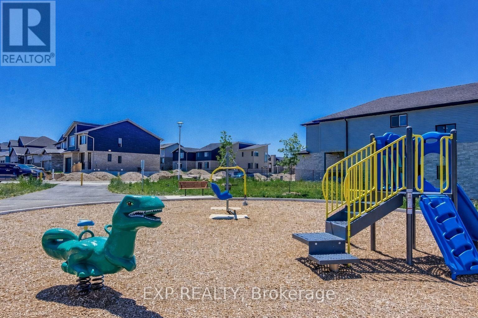 349 Edgevalley Road, London East, Ontario  N5V 0C3 - Photo 41 - X12953074