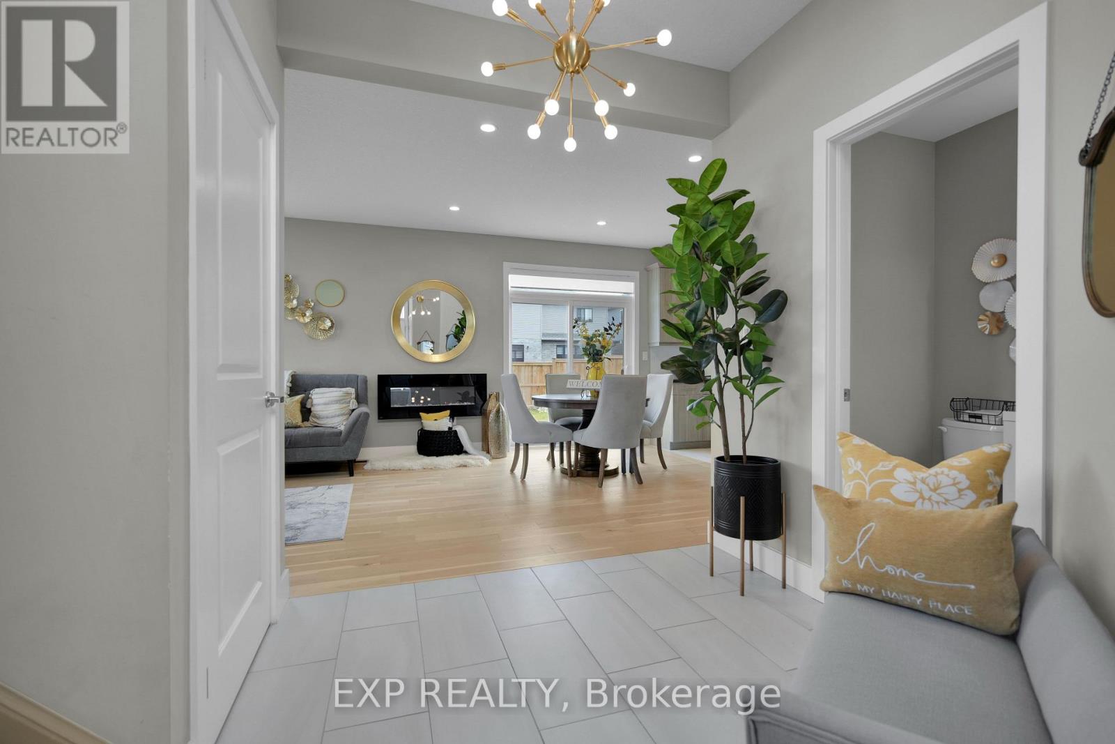 349 Edgevalley Road, London East, Ontario  N5V 0C3 - Photo 5 - X12953074