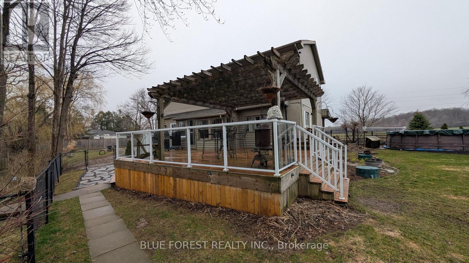 21948 Adelaide Street N, Middlesex Centre, Ontario  N0M 1C0 - Photo 27 - X12953110