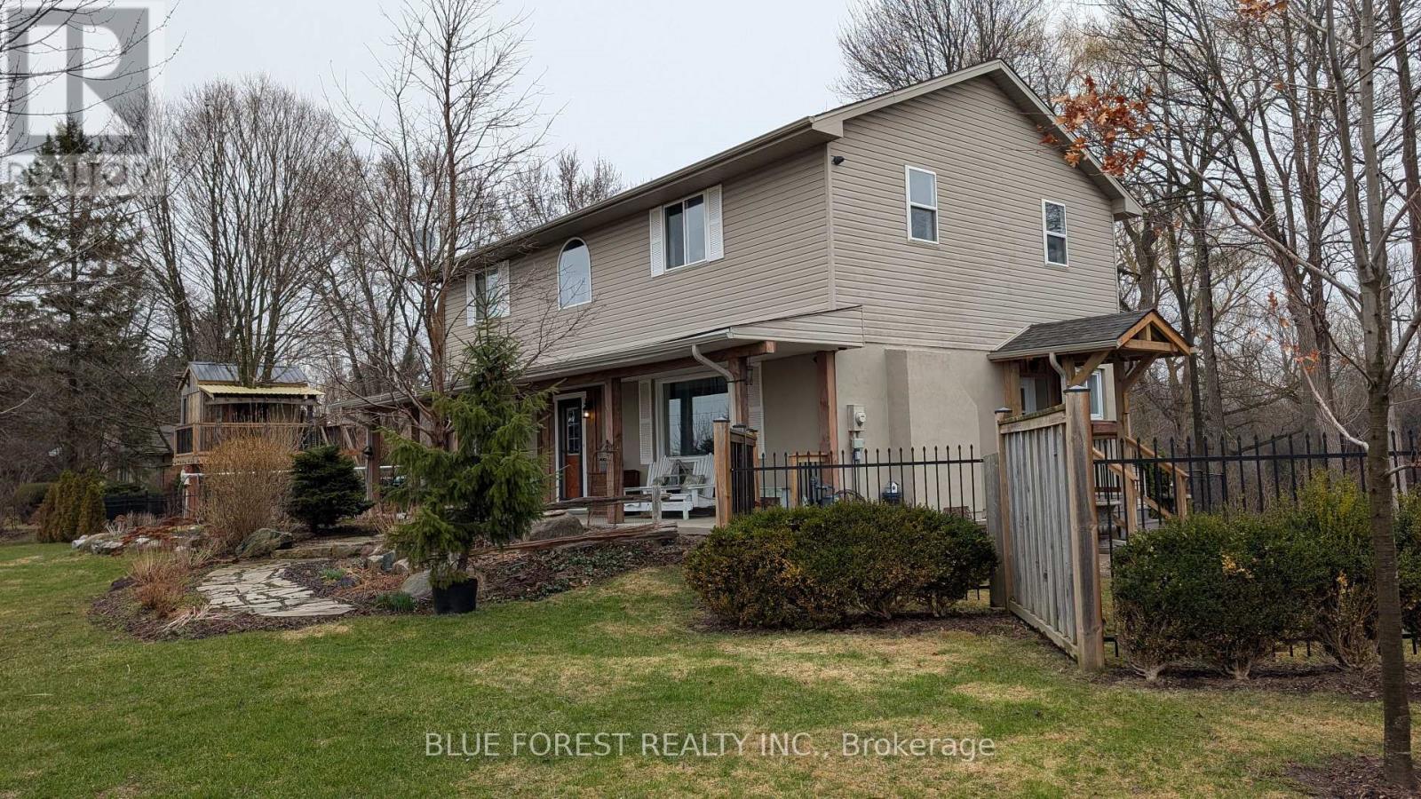 21948 Adelaide Street N, Middlesex Centre, Ontario  N0M 1C0 - Photo 3 - X12953110