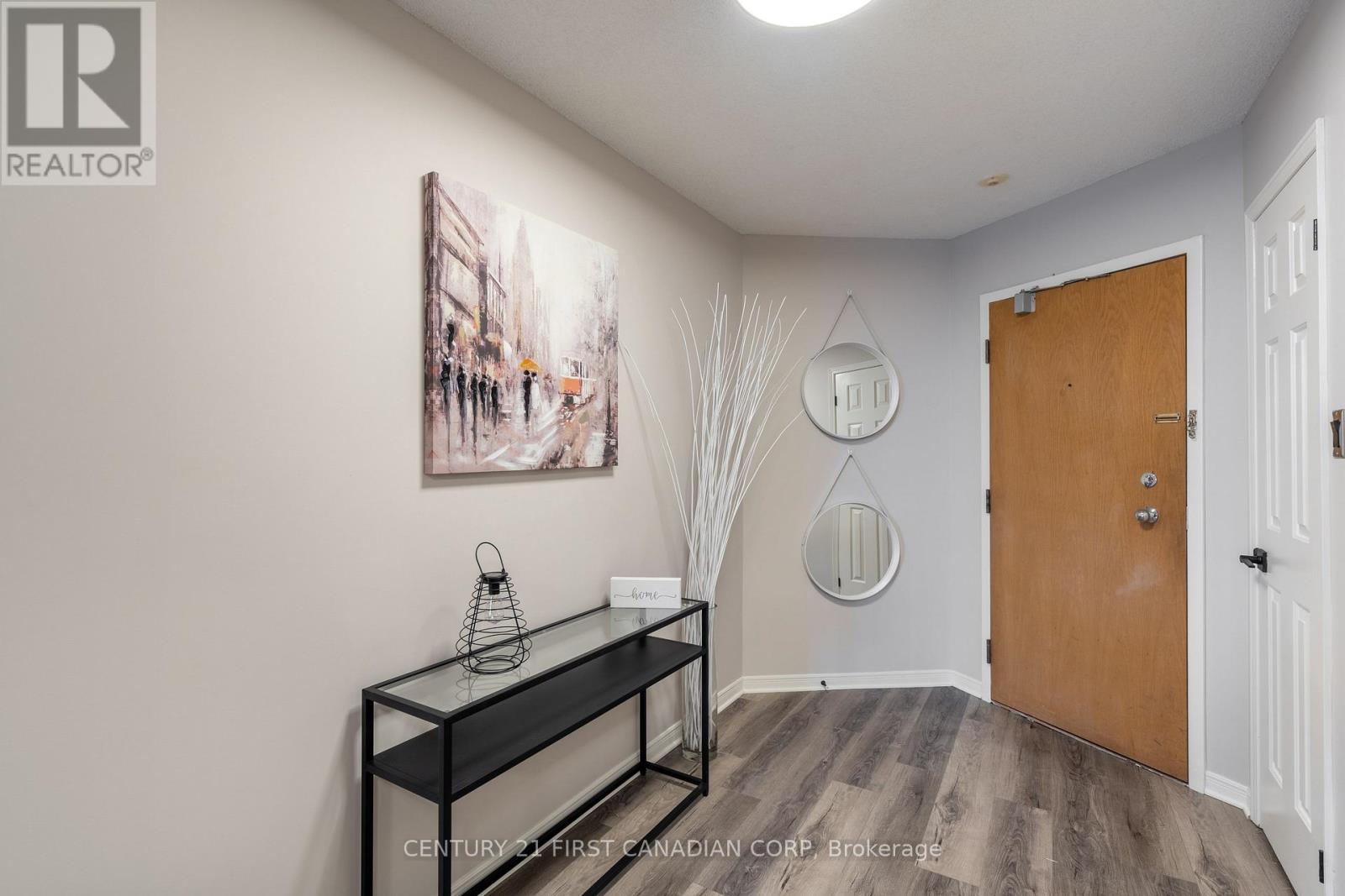 1604 - 695 Richmond Street, London East, Ontario  N6A 5M8 - Photo 14 - X12953130