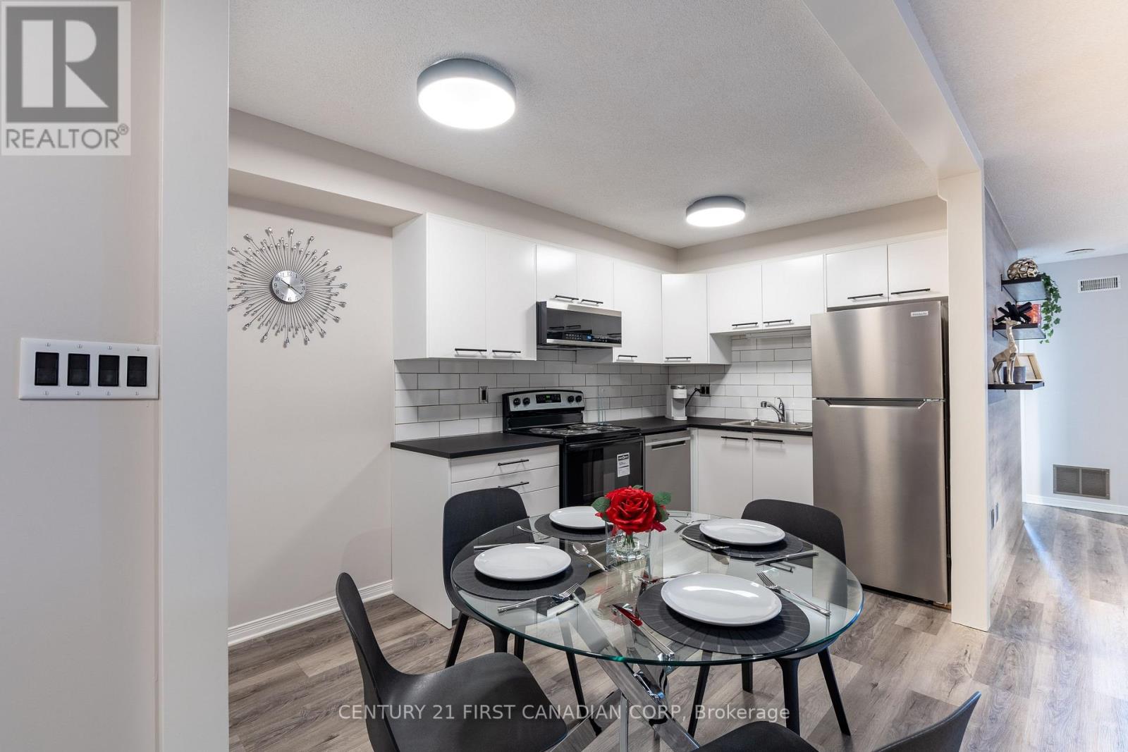 1604 - 695 Richmond Street, London East, Ontario  N6A 5M8 - Photo 15 - X12953130