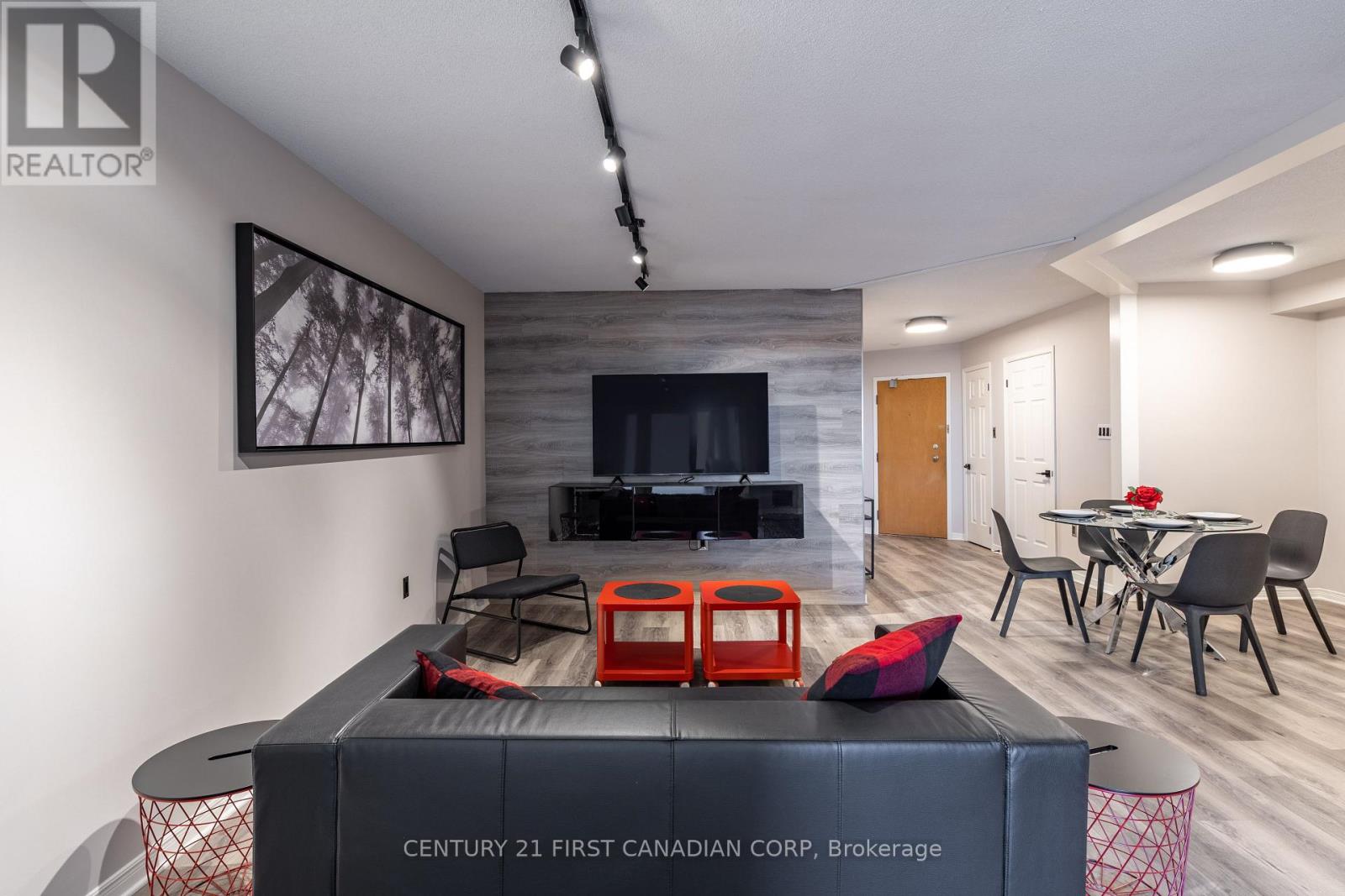 1604 - 695 Richmond Street, London East, Ontario  N6A 5M8 - Photo 6 - X12953130