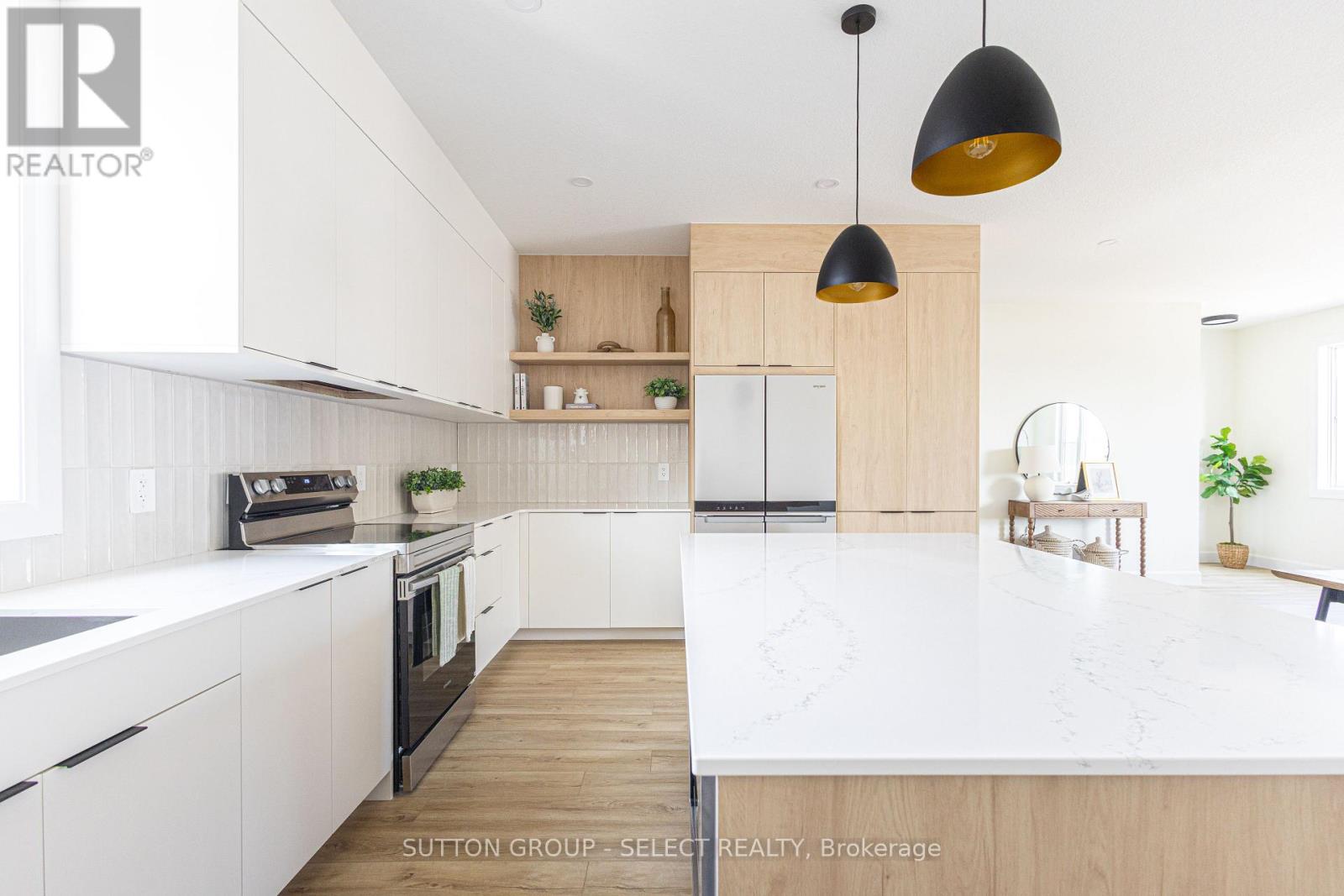 2 - 233 Upper Queen Street, Thames Centre, Ontario  N0M 2P0 - Photo 13 - X12953136