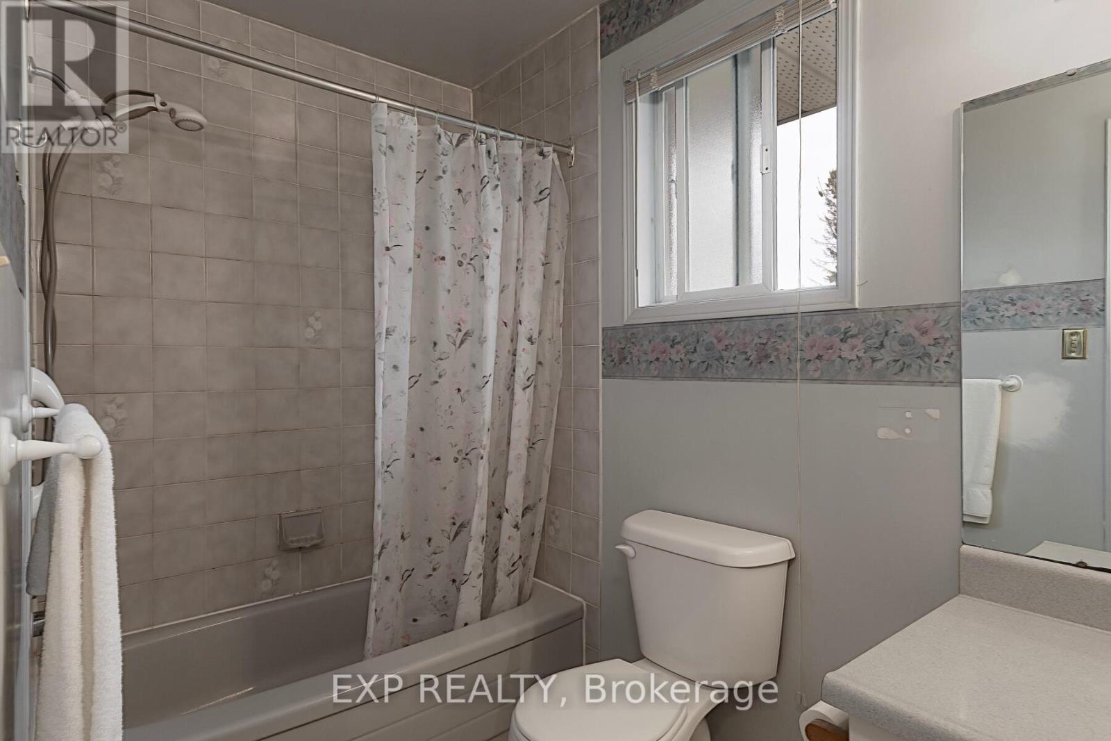 494 Lansdowne Avenue, Woodstock, Ontario  N4T 1J6 - Photo 16 - X12953144