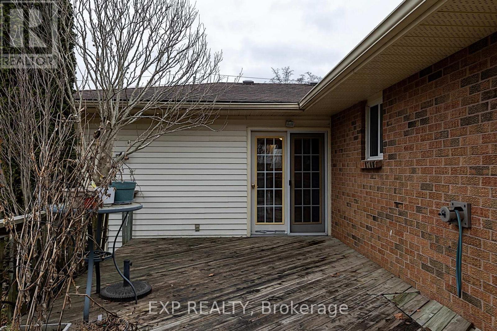 494 Lansdowne Avenue, Woodstock, Ontario  N4T 1J6 - Photo 22 - X12953144