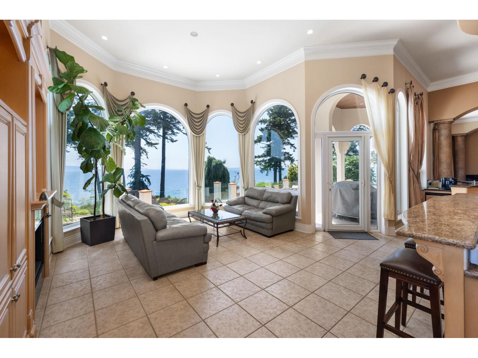 13464 13a Avenue, Surrey, British Columbia  V4A 1C4 - Photo 11 - R3106452