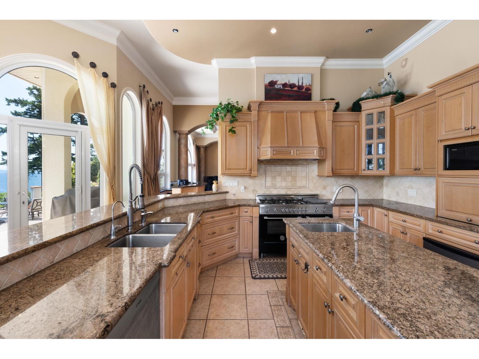 13464 13a Avenue, Surrey, British Columbia  V4A 1C4 - Photo 12 - R3106452