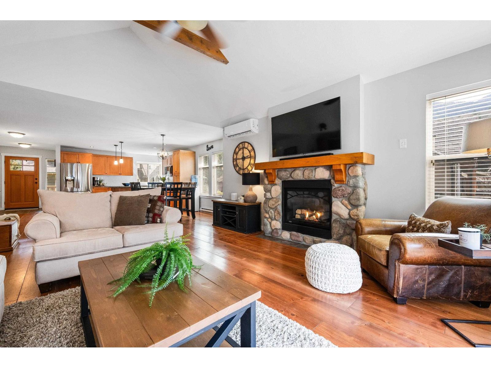 1855 Cherry Tree Lane, Cultus Lake South, Lindell Beach, British Columbia  V2R 0E1 - Photo 19 - R3106556