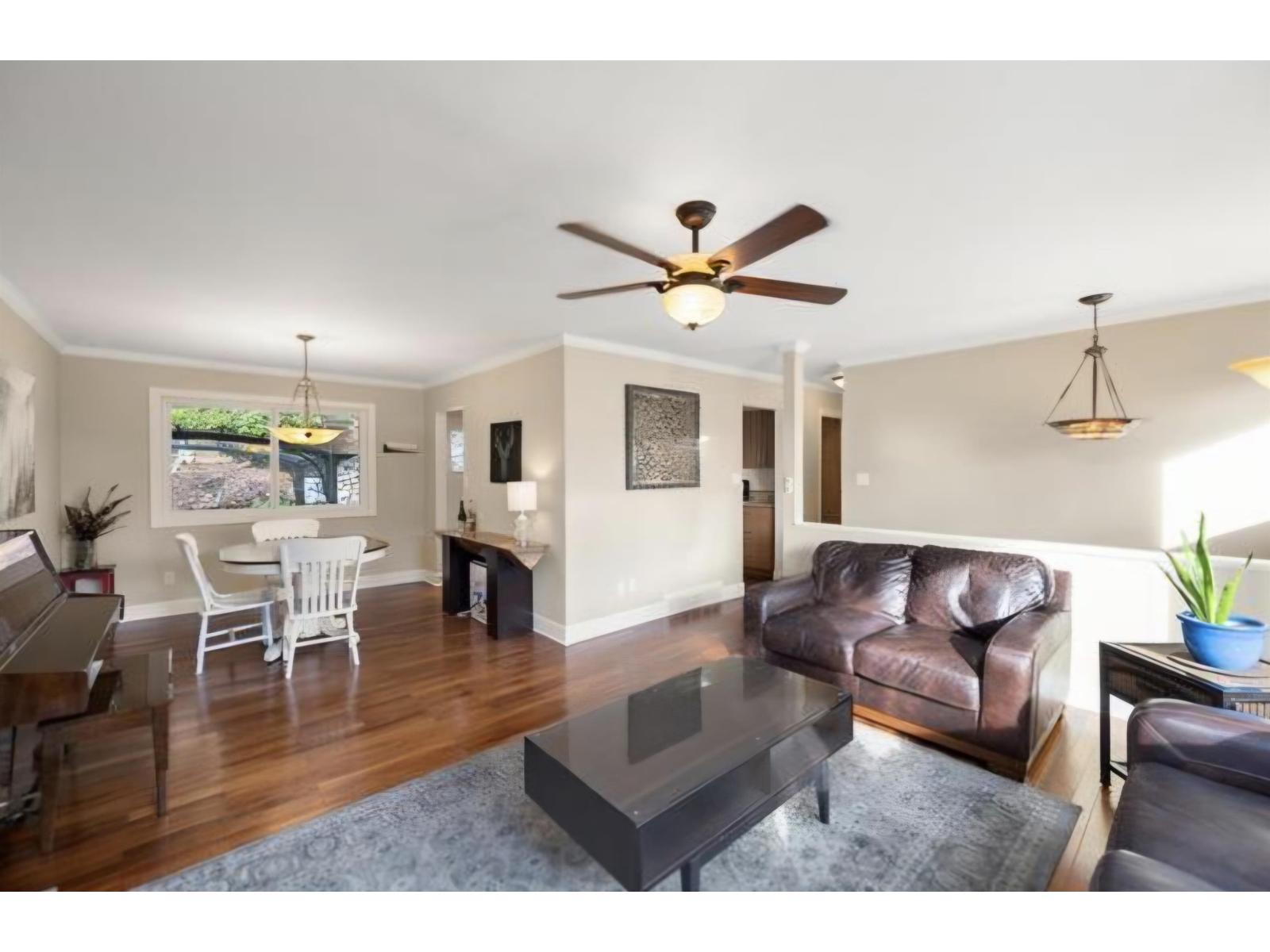 8055 Caribou Street, Mission, British Columbia  V2V 5R1 - Photo 4 - R3105217