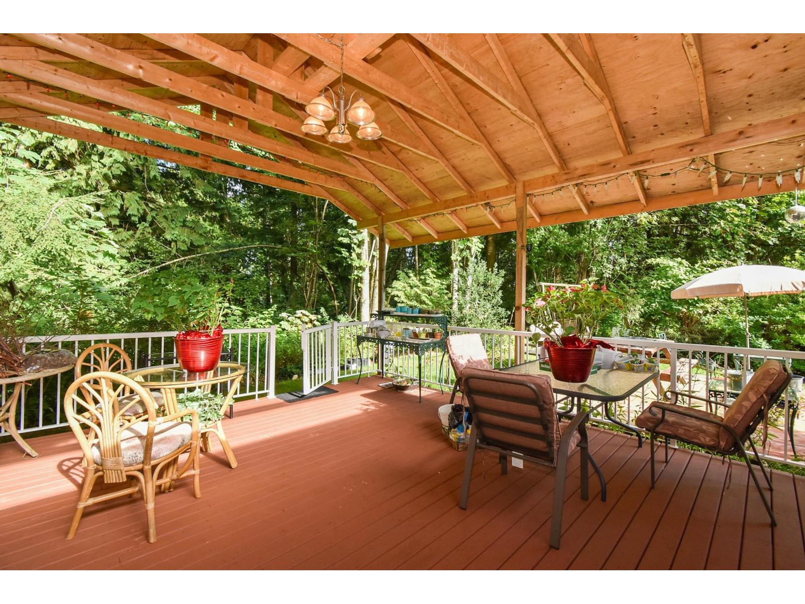 8928 Hammond Street, Mission, British Columbia  V2V 6X8 - Photo 12 - R3105674