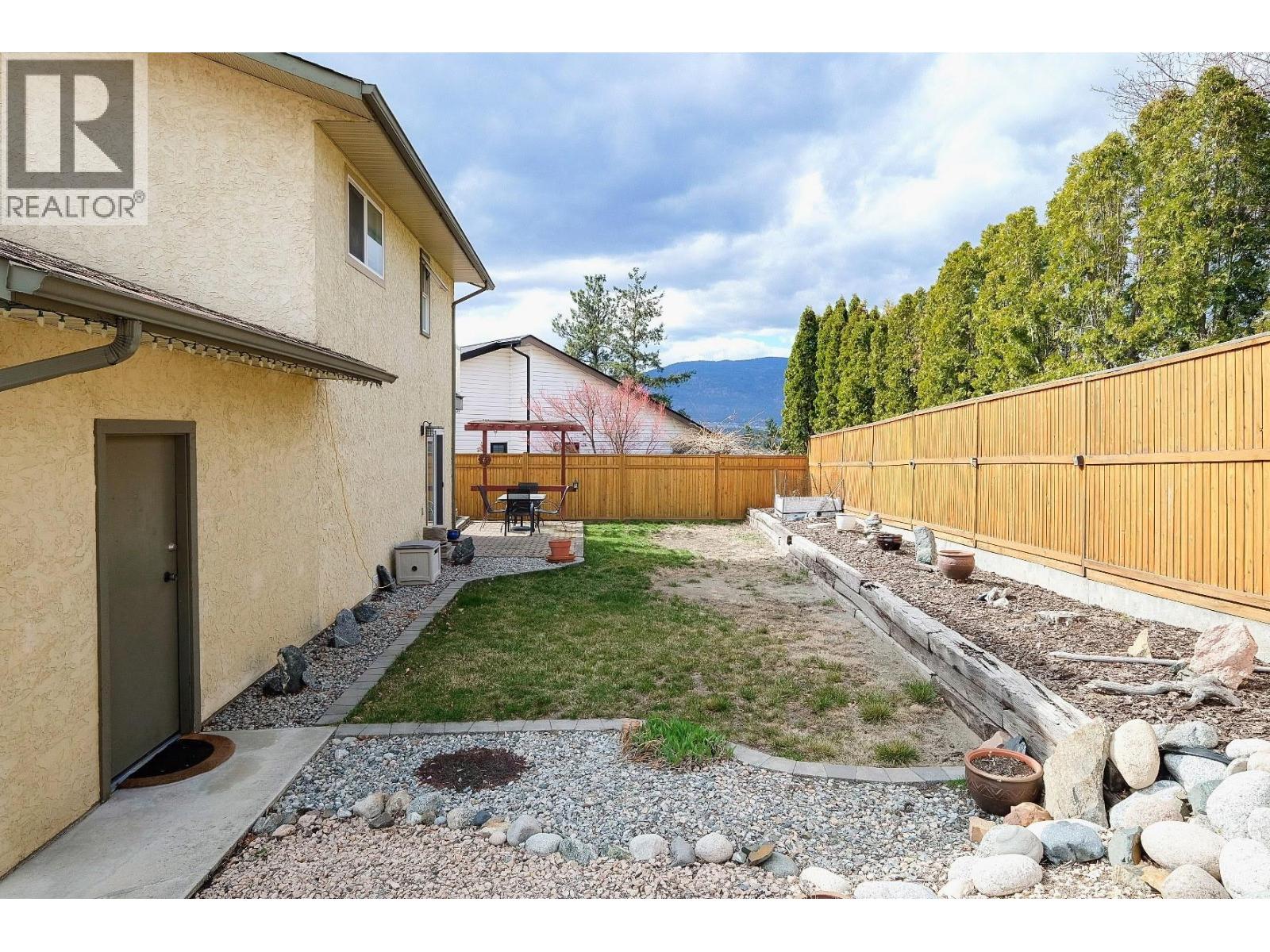144 Adamson Place, Penticton, British Columbia  V2A 7R9 - Photo 41 - 10381924